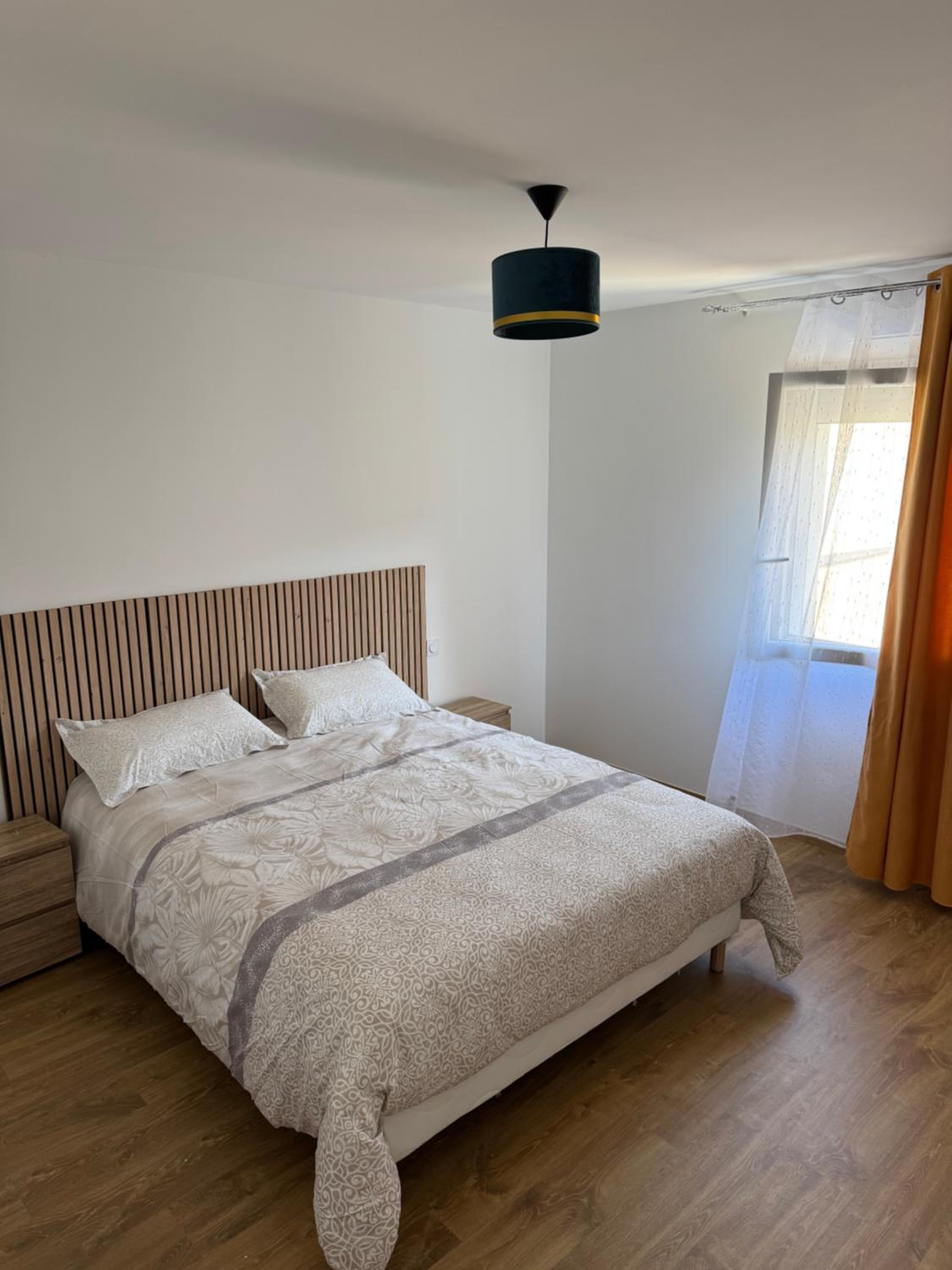 Maison 4 chambres près d Angers et à 500 m de la Loire