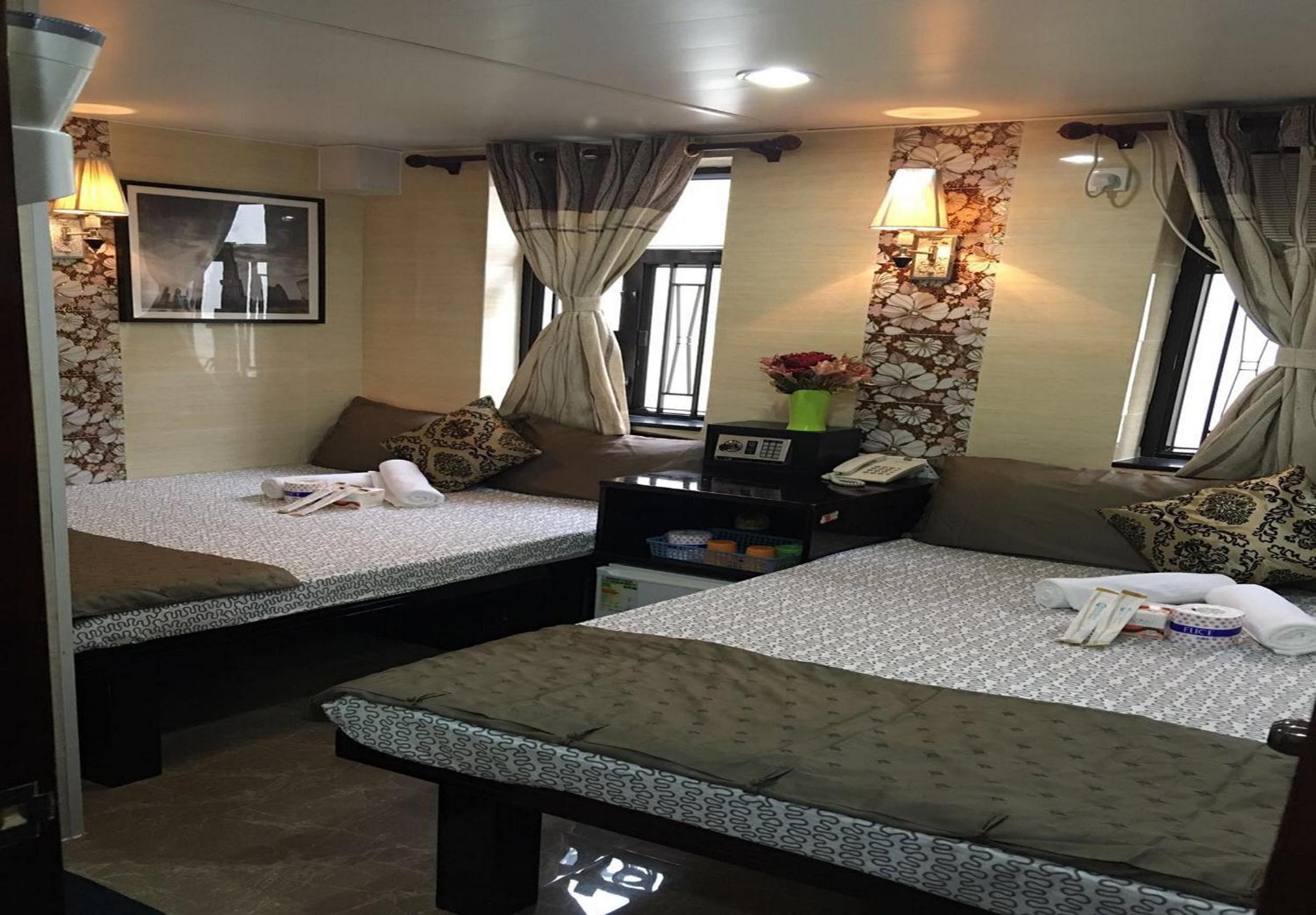 Skylark Hostel
