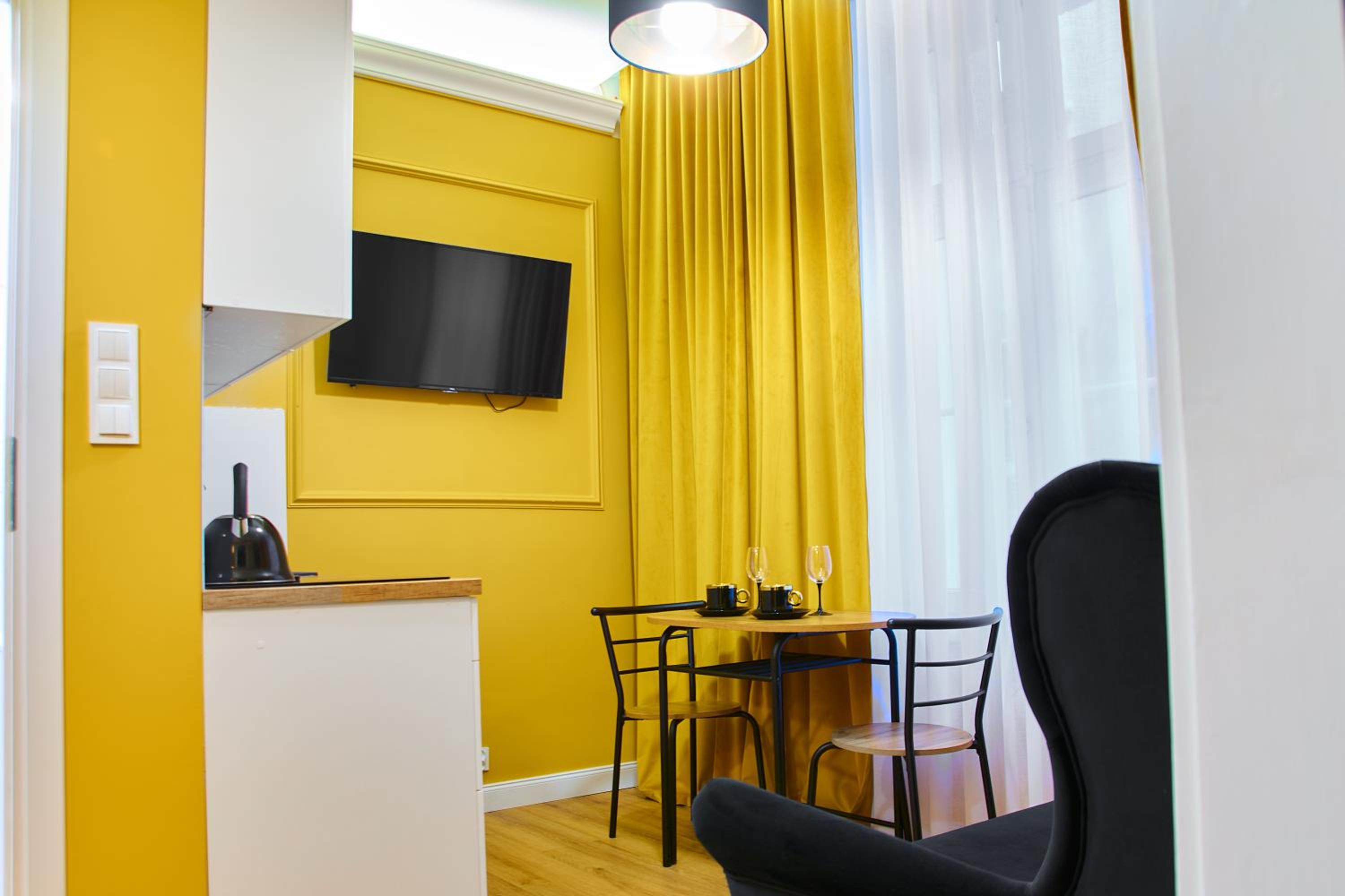 A cozy apartment in the heart of the city