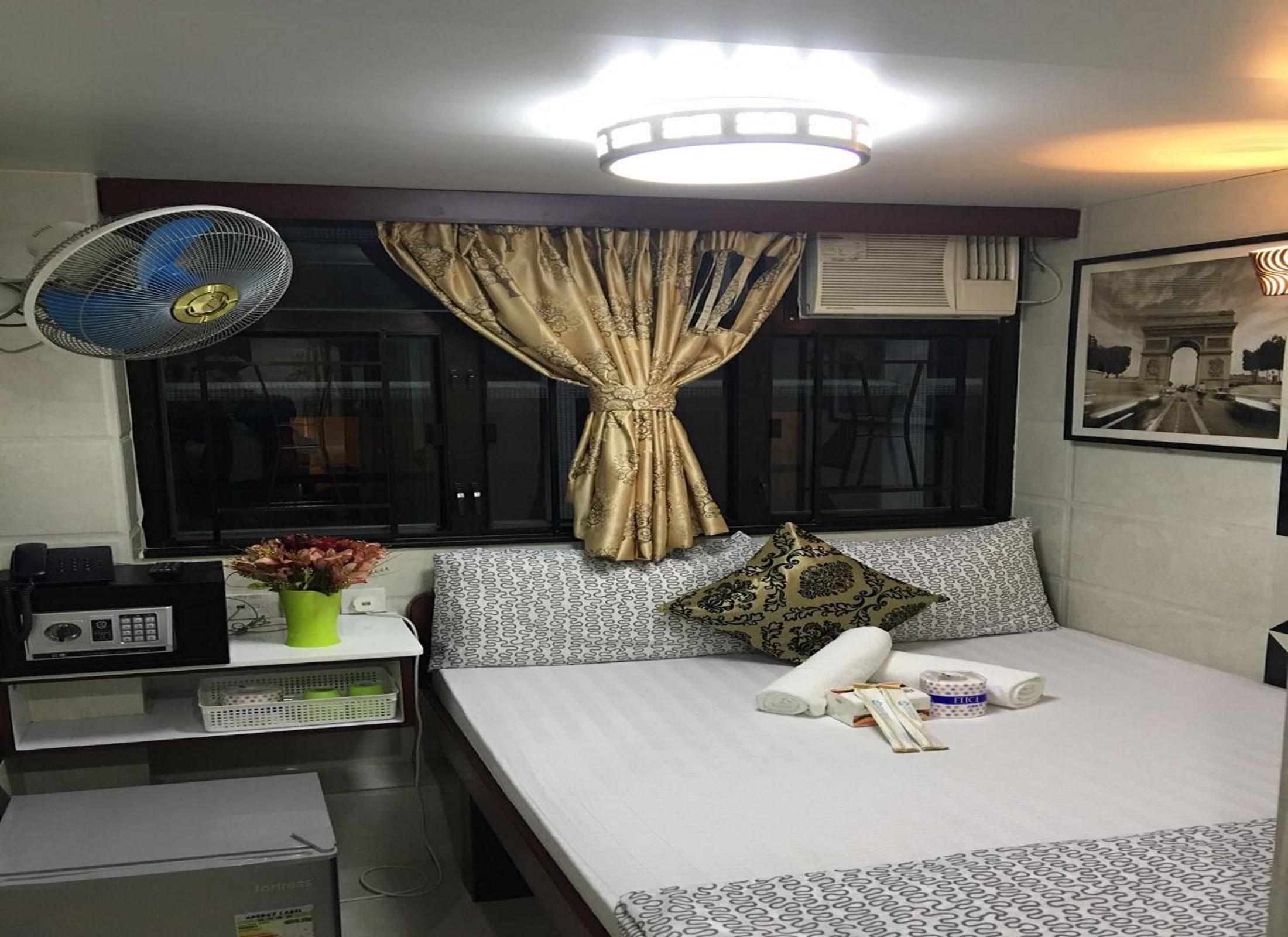 Skylark Hostel