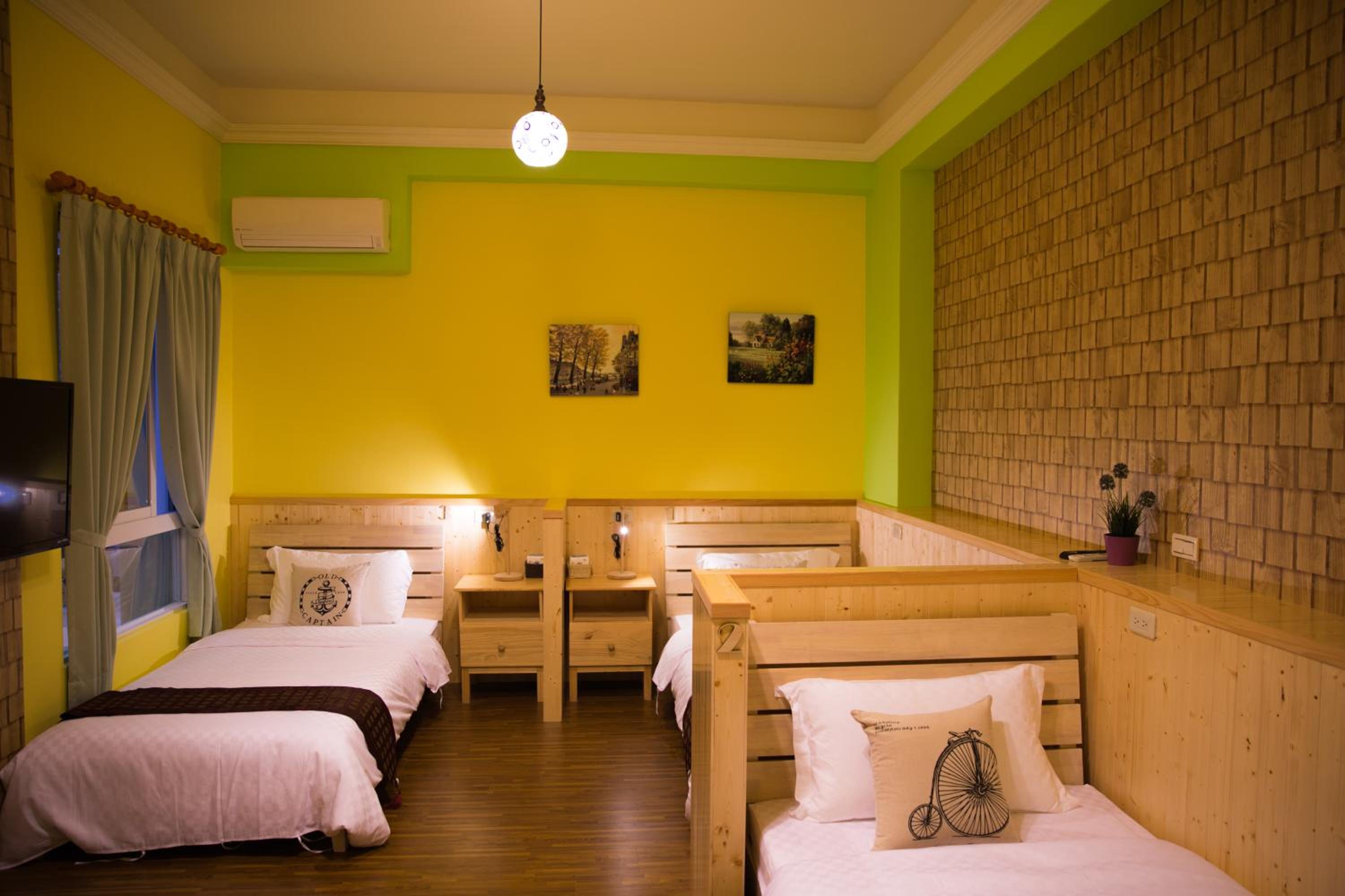 輕旅小站 Soft Travel Hostel