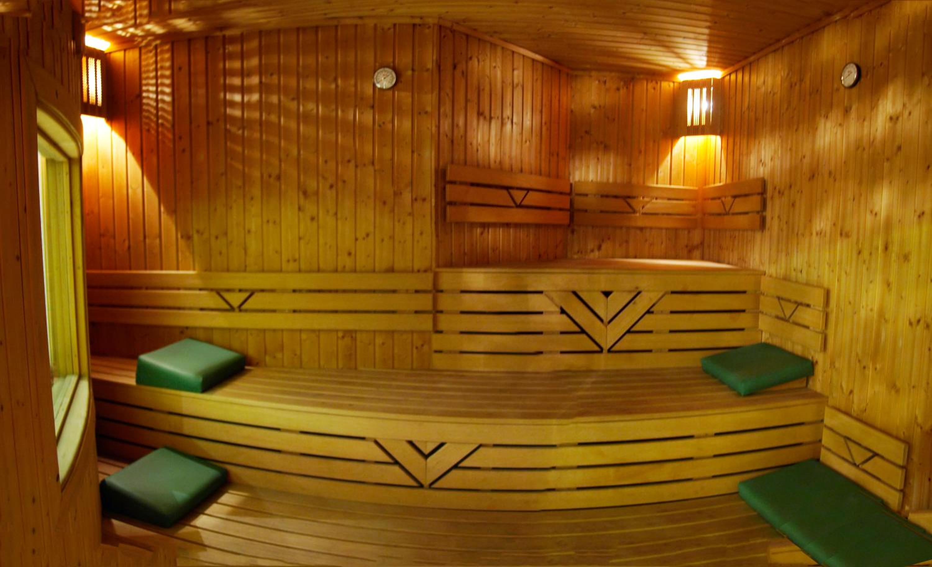 Bella Hotel - Image 25