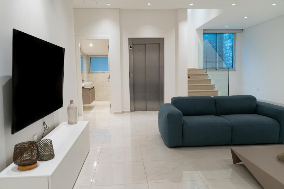 Seaview Luxury Villa Fortuna