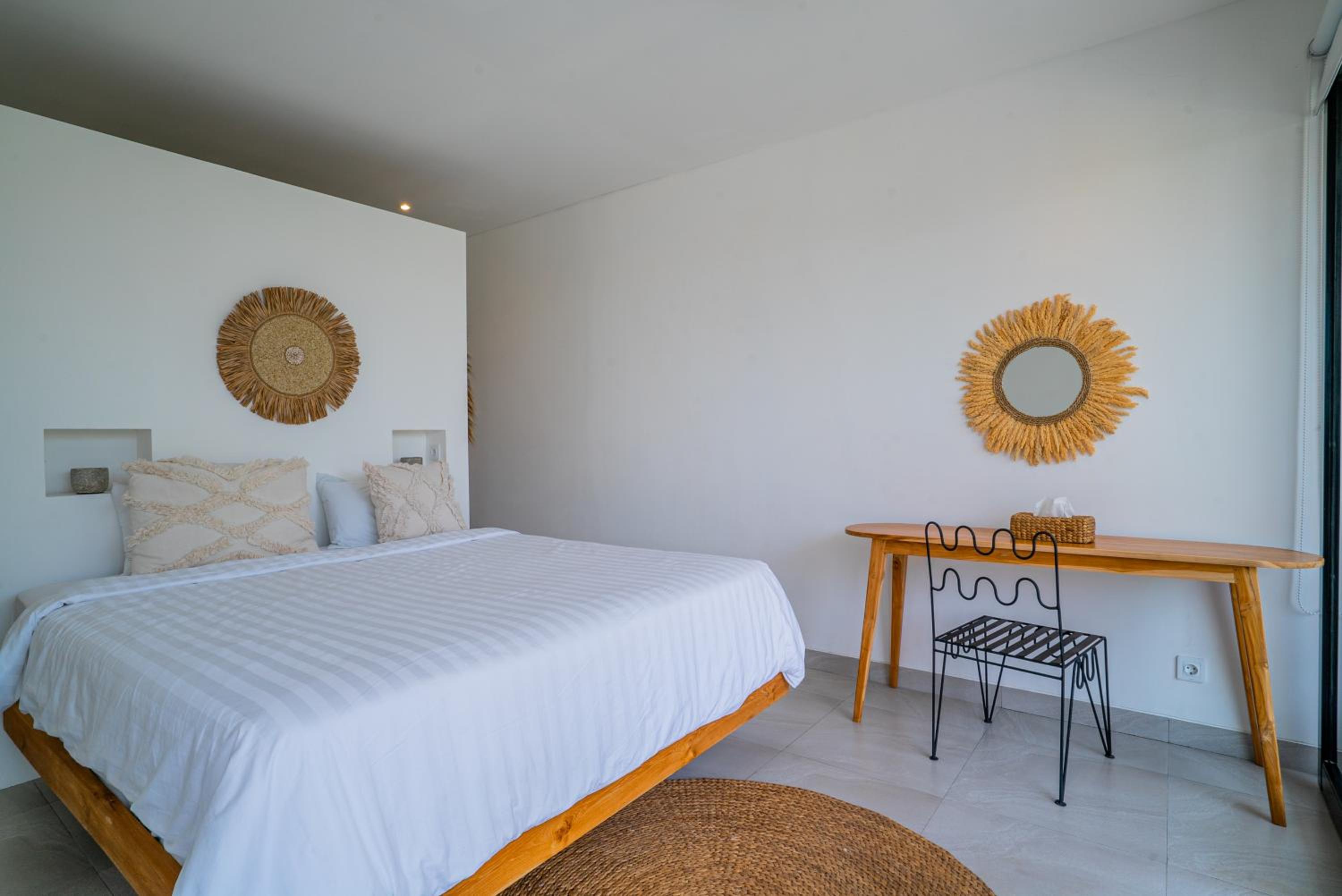 Casa Luna - 4BR villa near Canggu