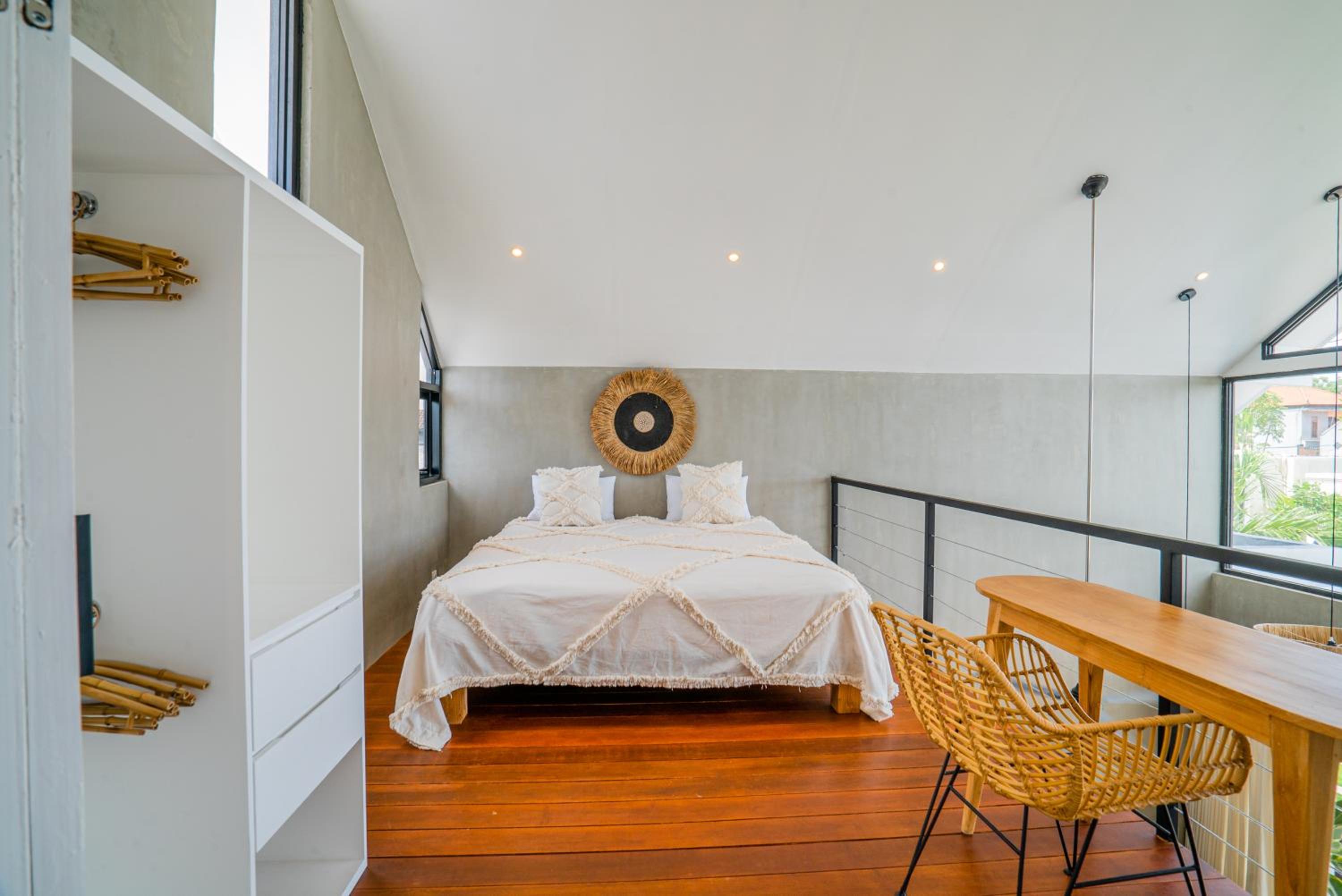 Casa Luna - 4BR villa near Canggu