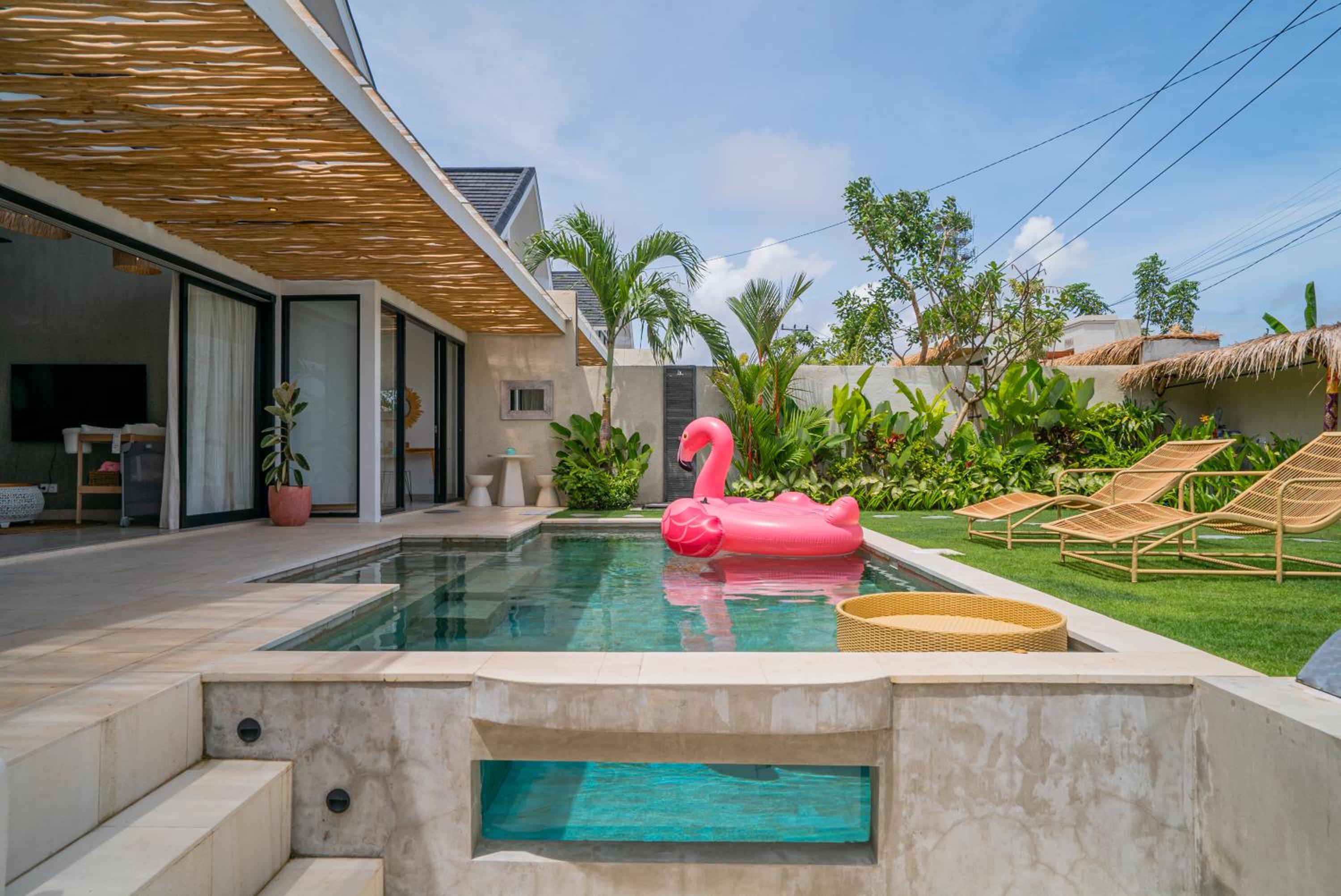 Casa Luna - 4BR villa near Canggu