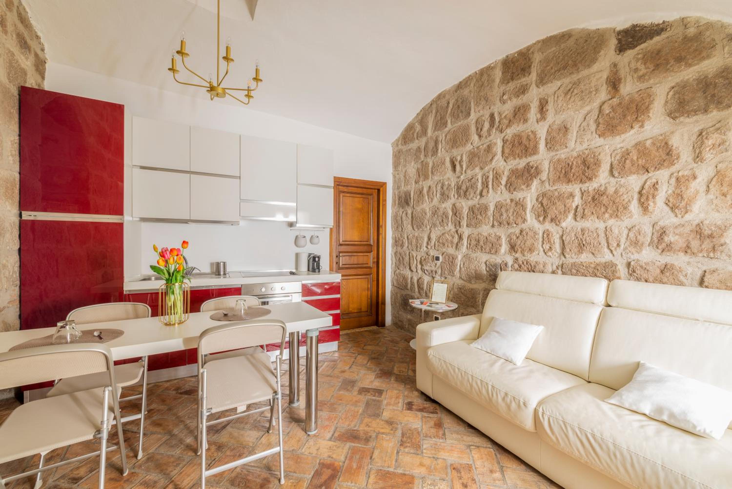 Lei Suite
