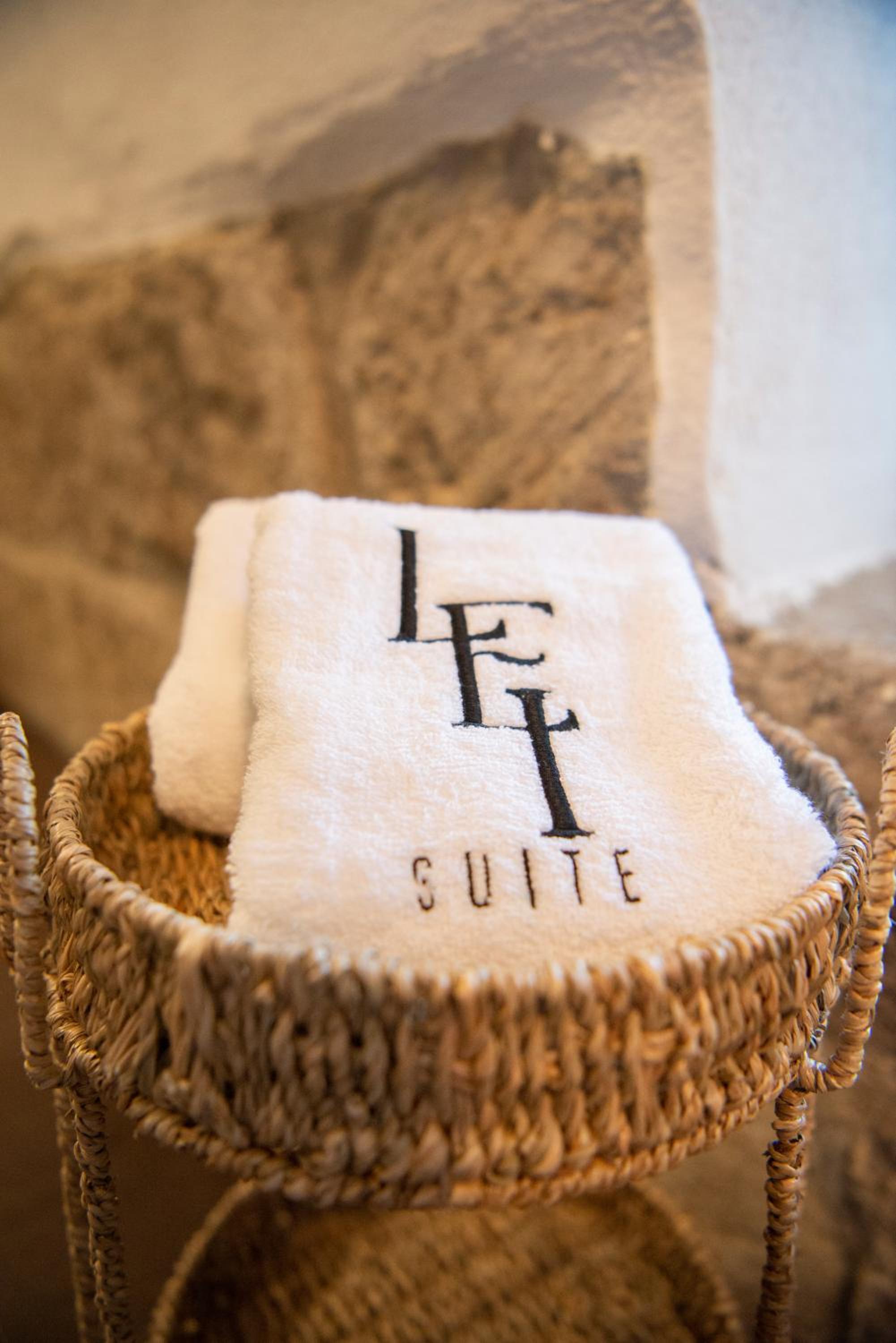 Lei Suite