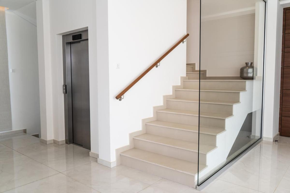 Seaview Luxury Villa Fortuna
