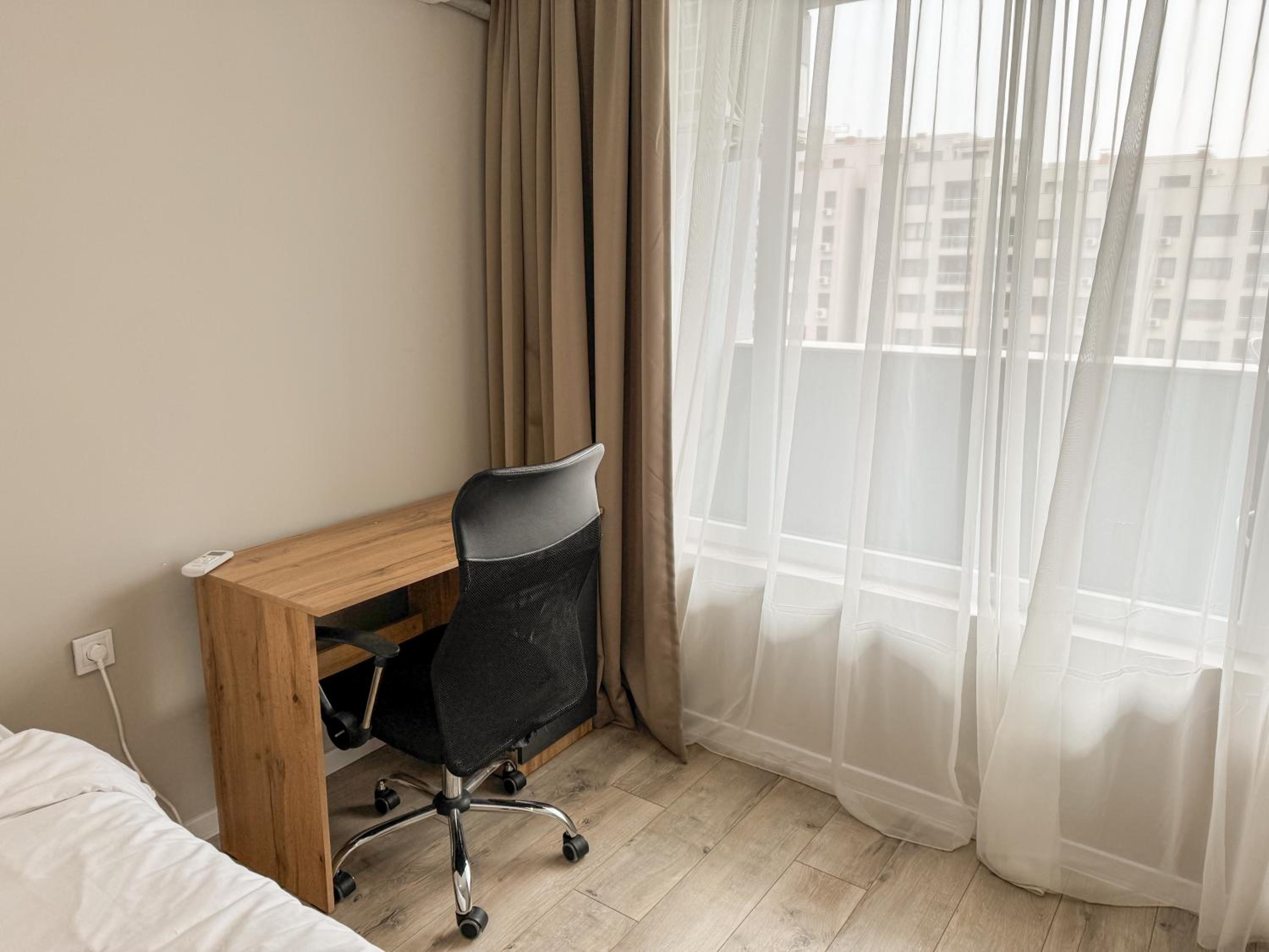 Modern & Spacious Two-Bedroom Apartment