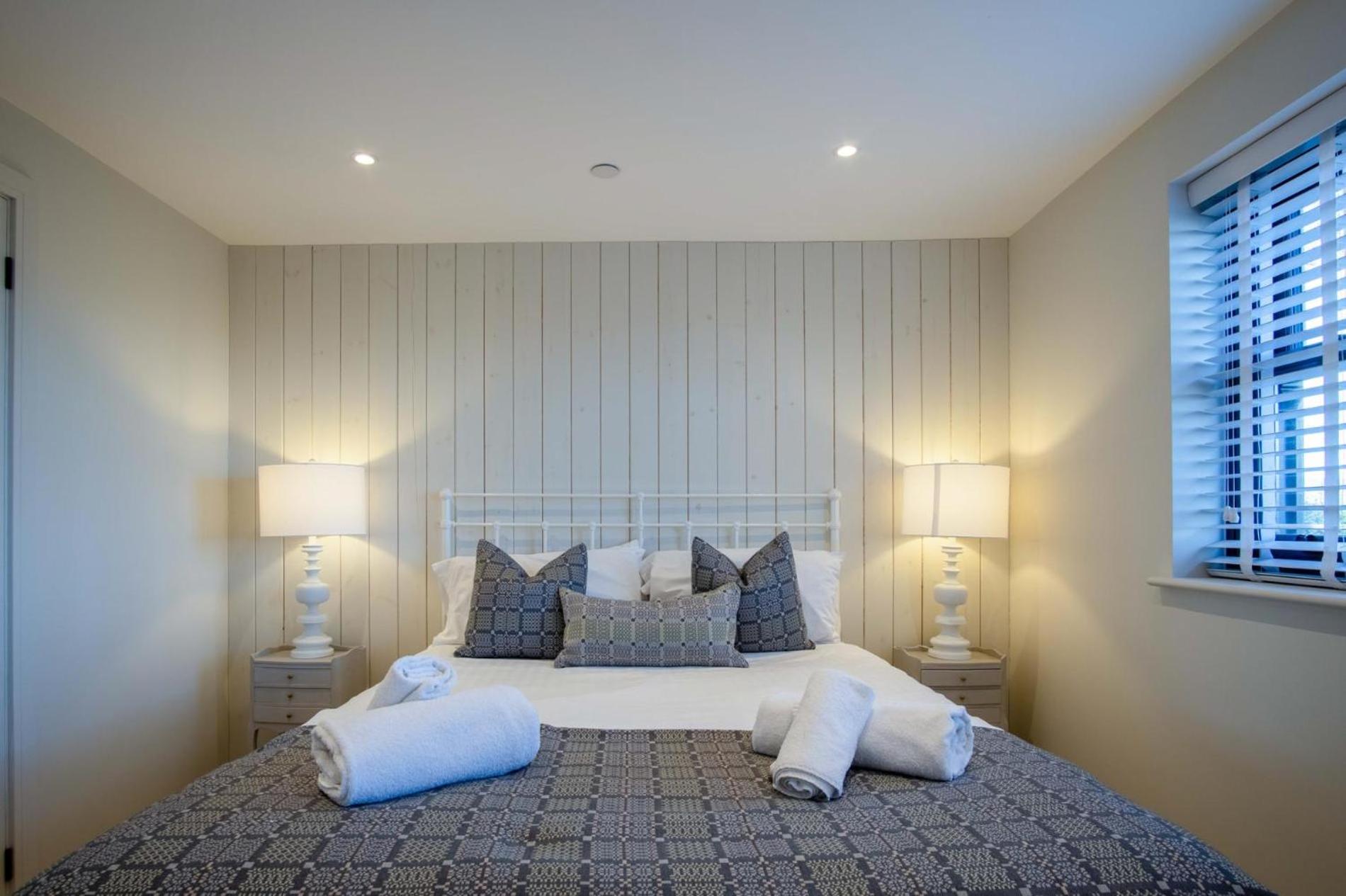 Ty Florence - 3 Bedroom Cottage - Bayview Oxwich