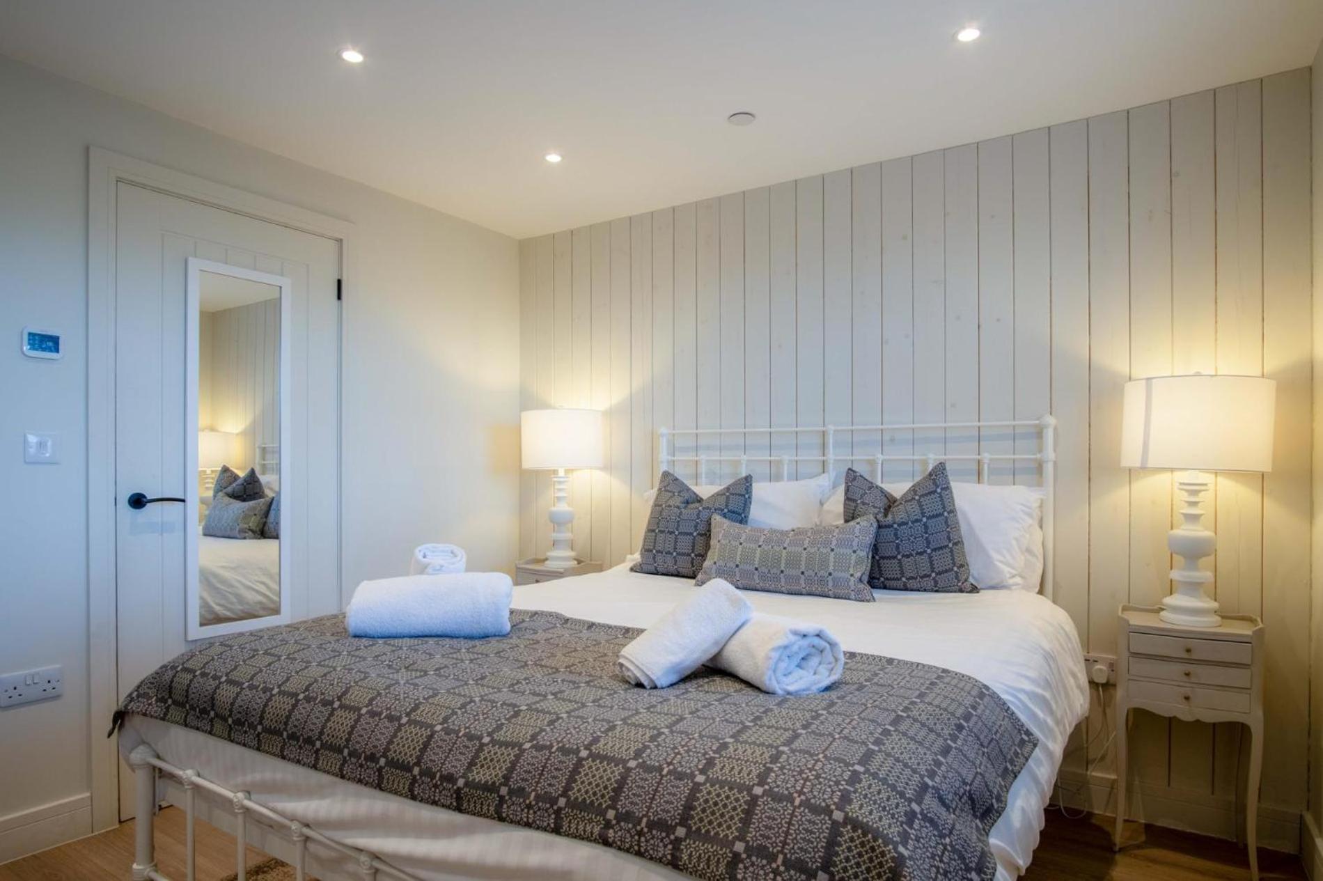 Ty Florence - 3 Bedroom Cottage - Bayview Oxwich