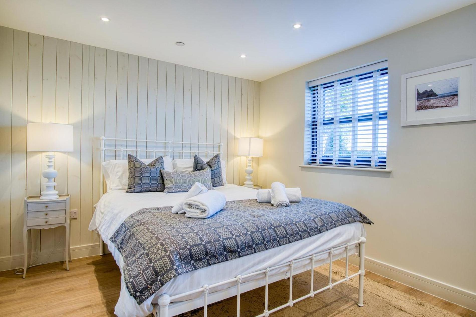 Ty Florence - 3 Bedroom Cottage - Bayview Oxwich