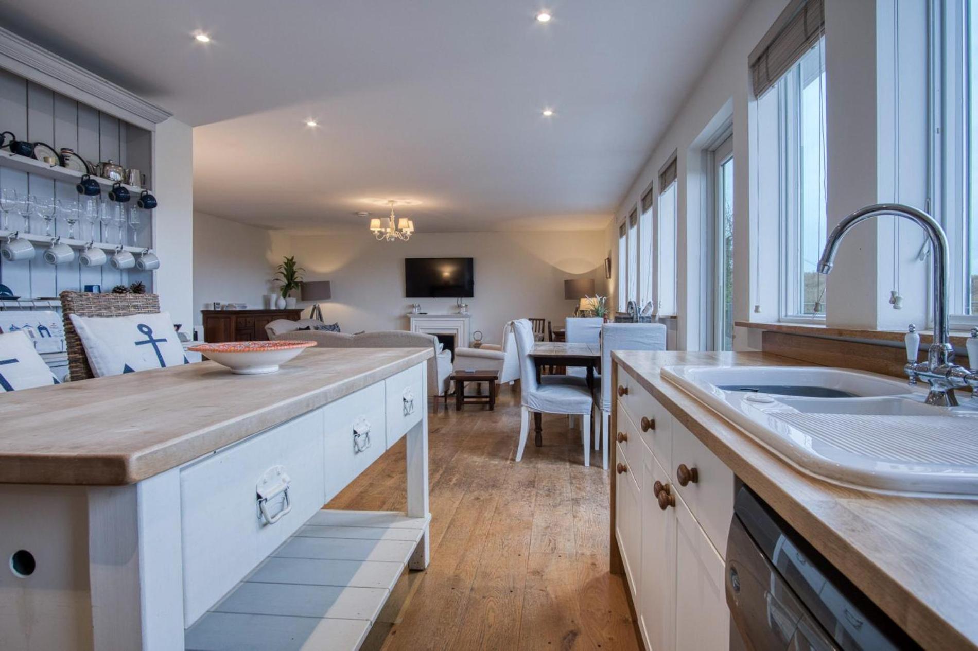 Ty Seren - 2 Bedroom Apt - Bayview Oxwich