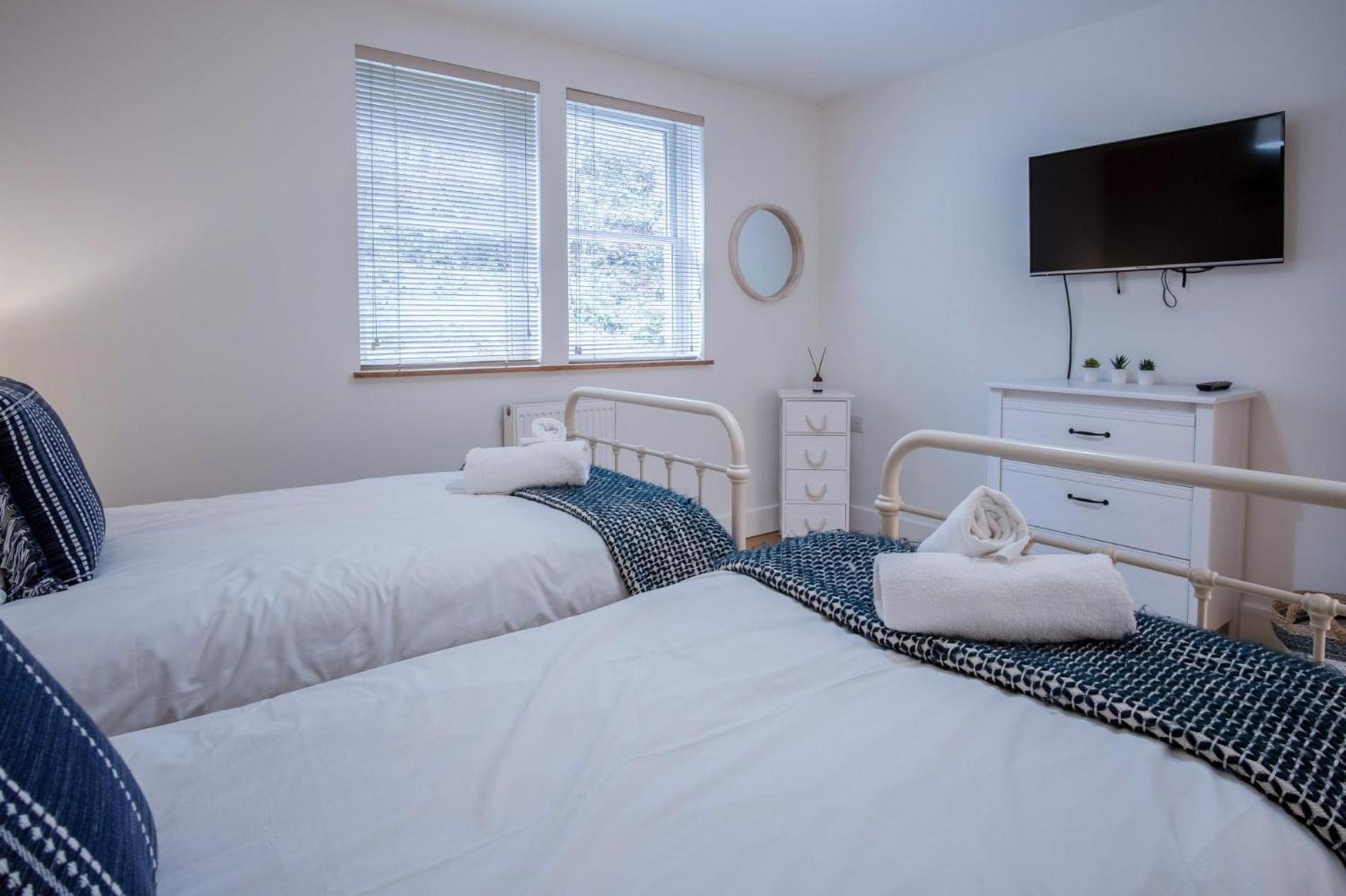 Ty Seren - 2 Bedroom Apt - Bayview Oxwich