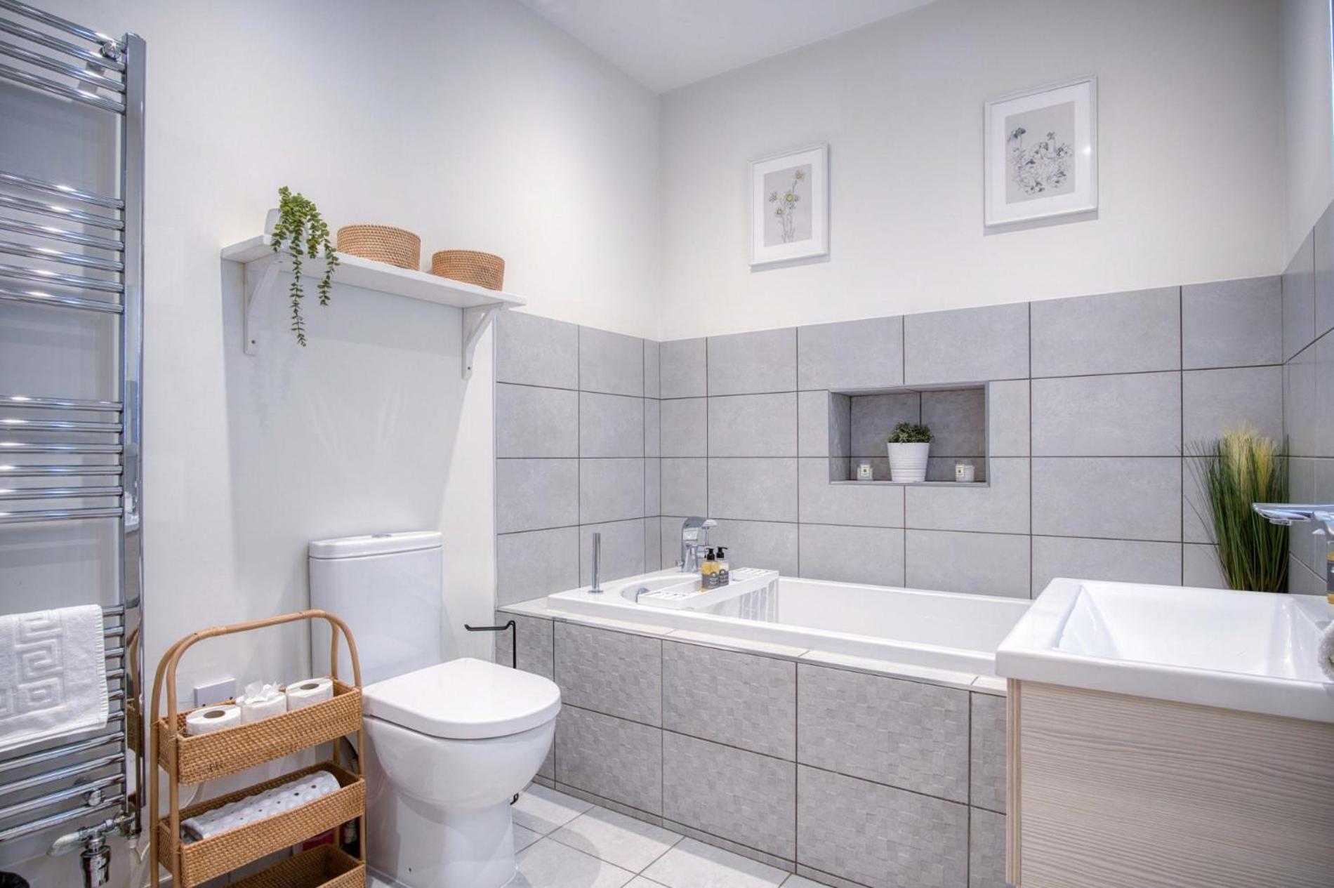Ty Gwawr - 3 Bedroom Apt - Bayview Oxwich
