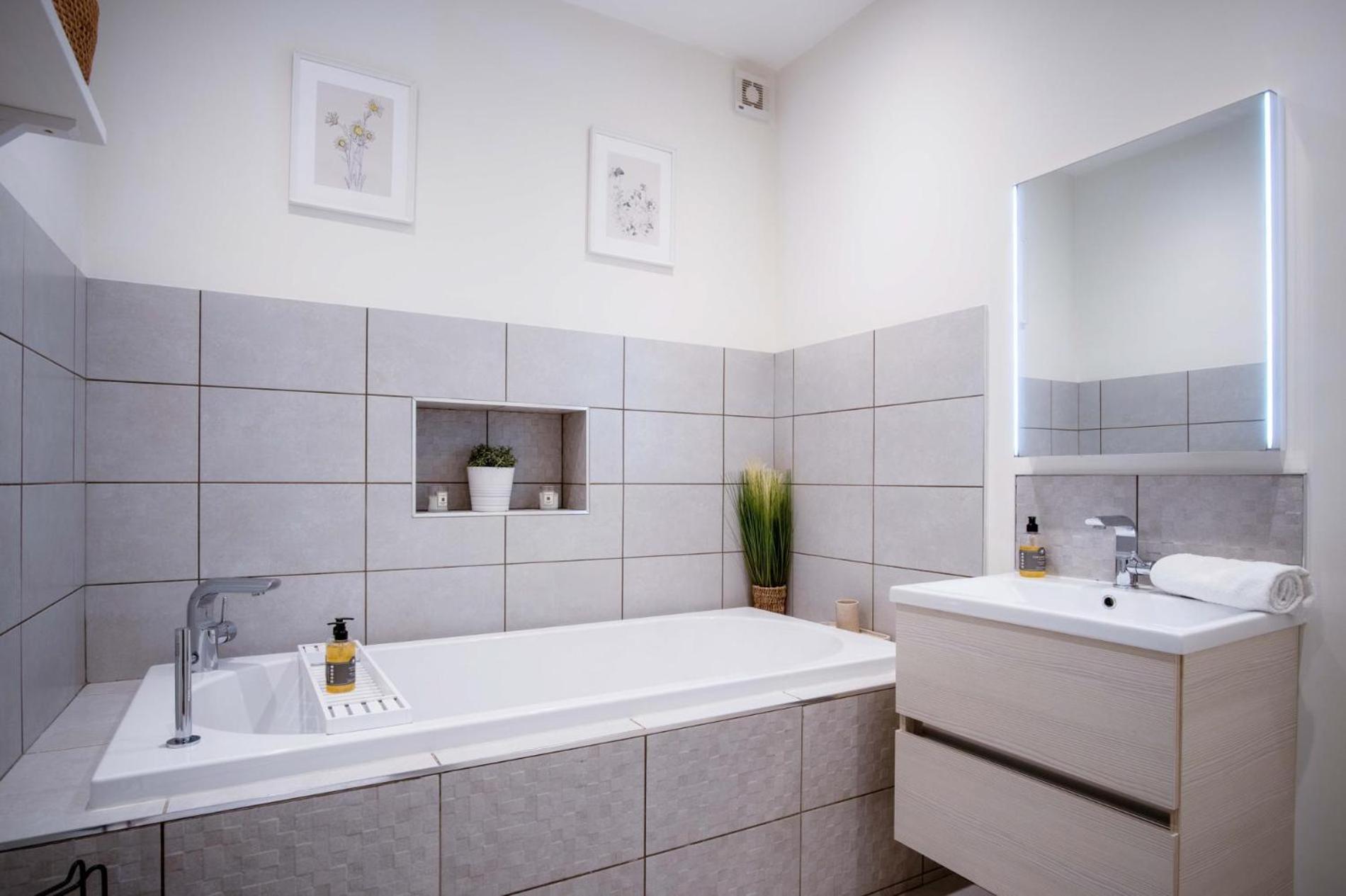 Ty Gwawr - 3 Bedroom Apt - Bayview Oxwich