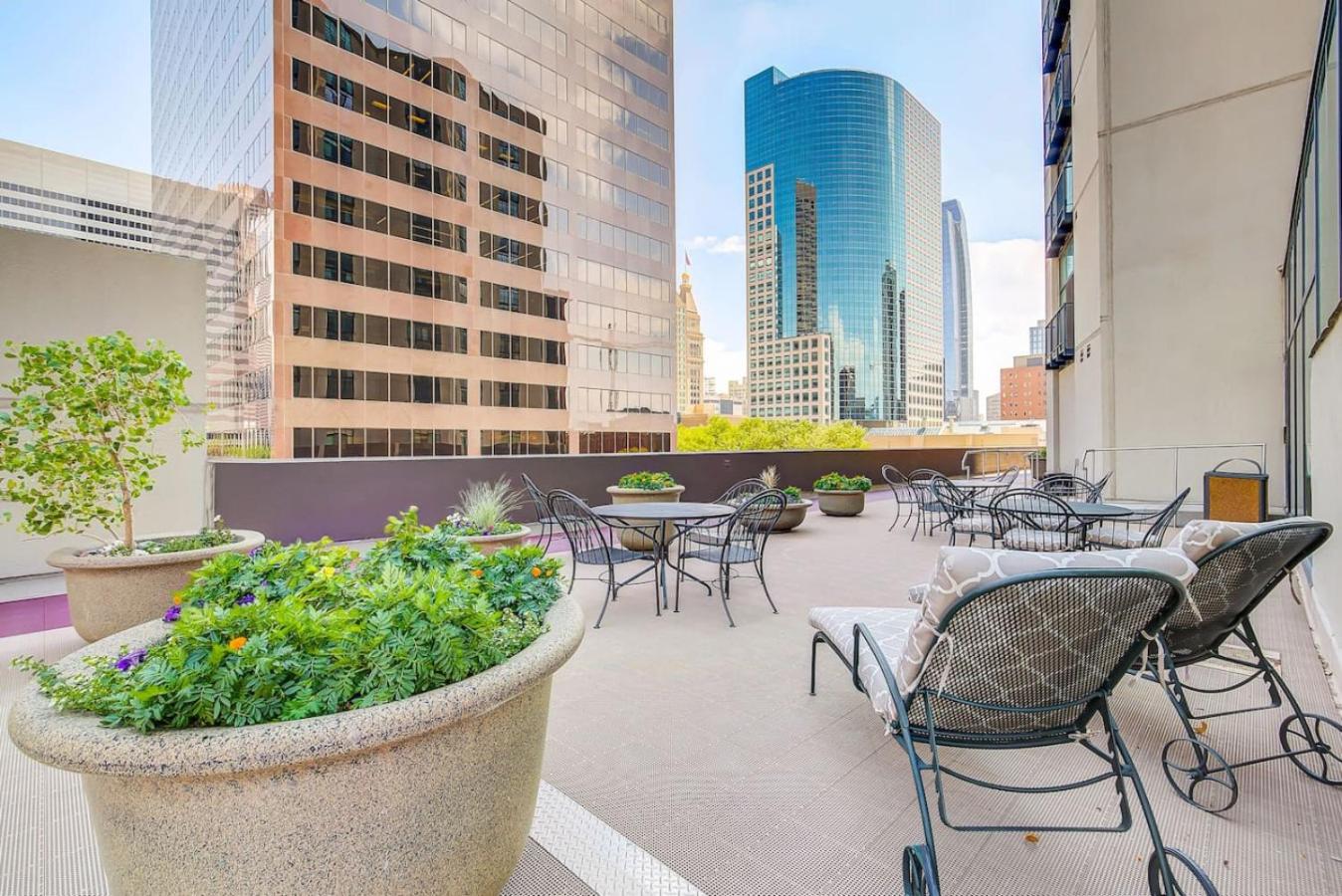 City Center Oasis Prime Location with Views