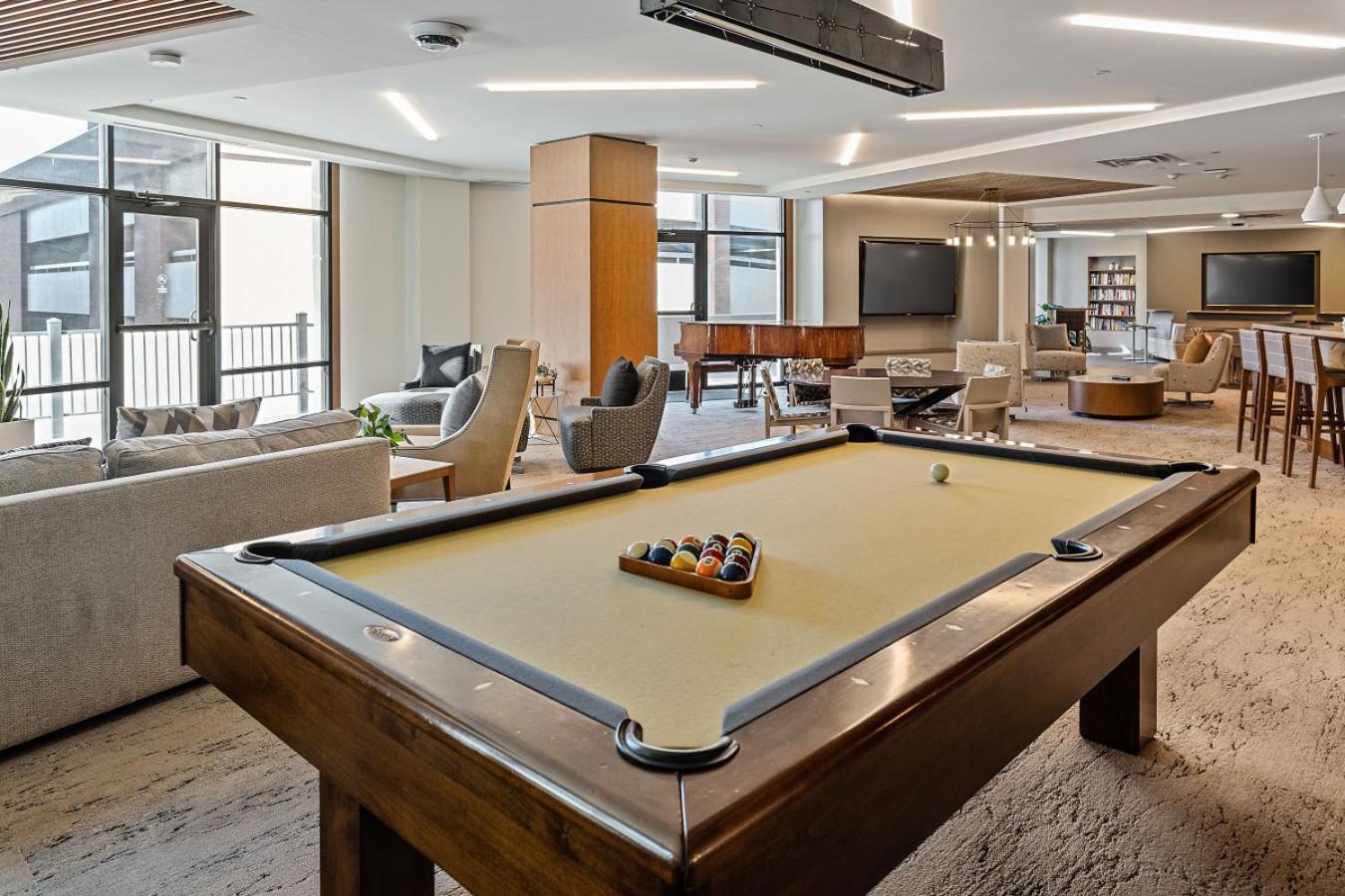 City Center Oasis Prime Location with Views