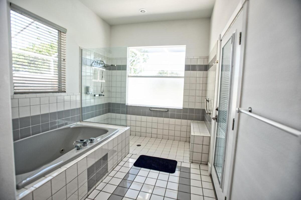 Huge home w pool Siesta Key and Anna Maria