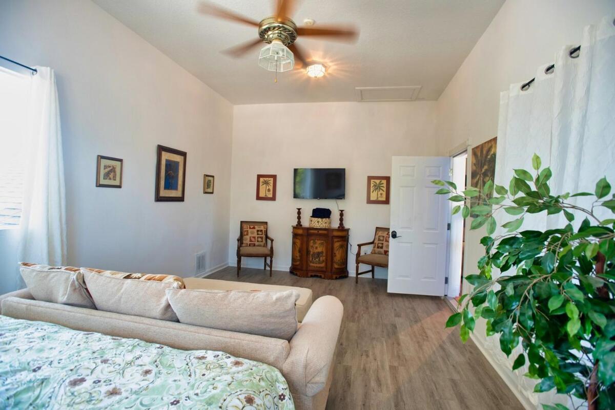 Huge home w pool Siesta Key and Anna Maria