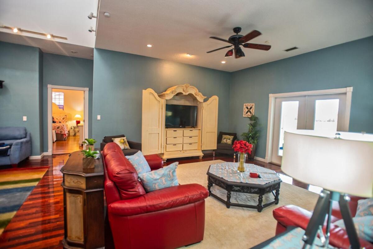 Huge home w pool Siesta Key and Anna Maria