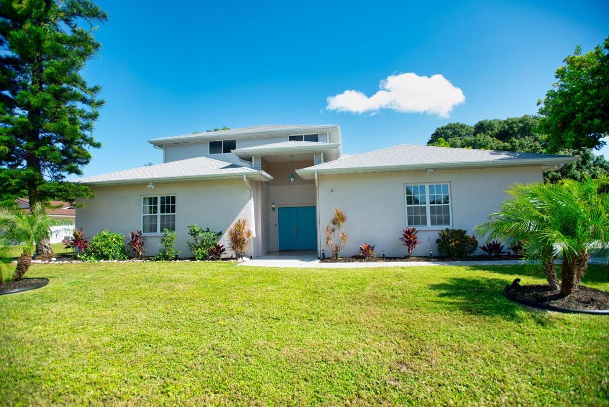 Huge home w pool Siesta Key and Anna Maria