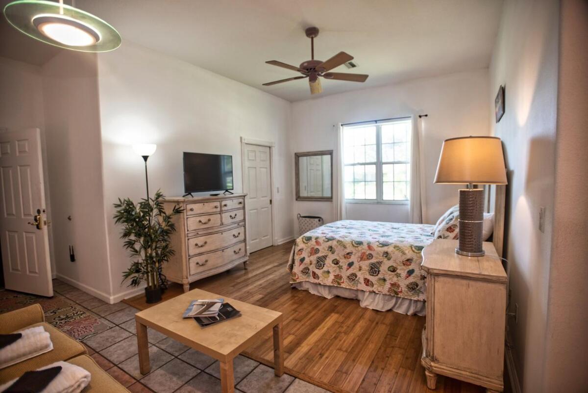 Huge home w pool Siesta Key and Anna Maria