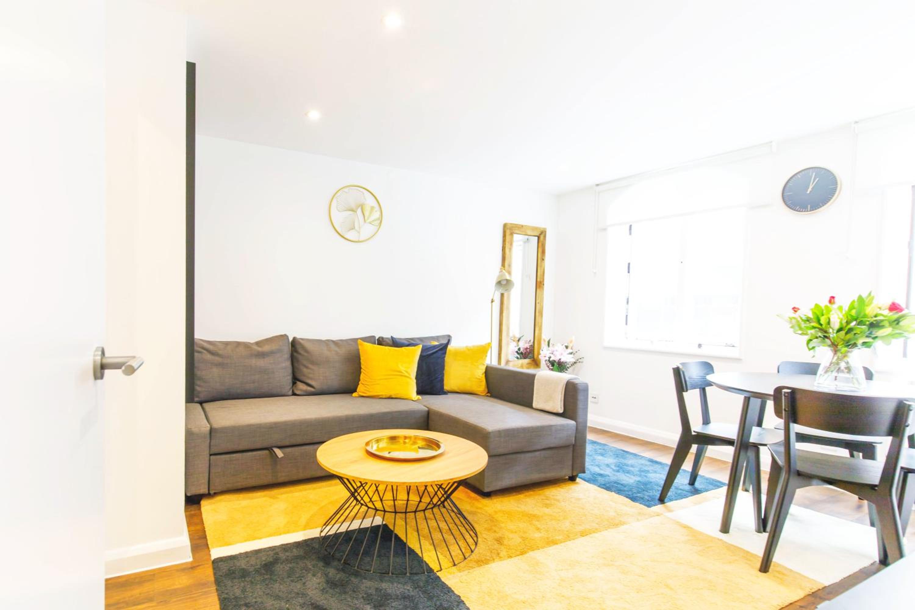 Accomodo London Soho - Elegant Apartments near Carnaby Street and Oxford Street