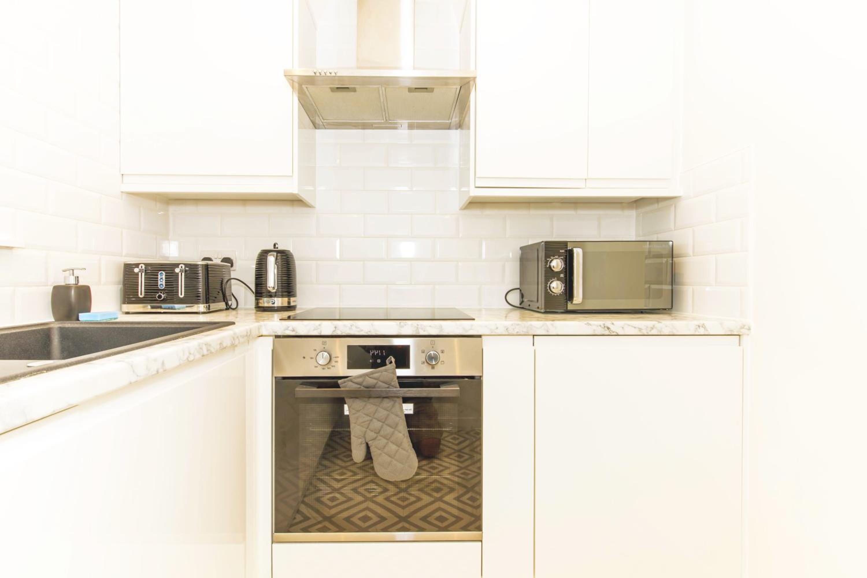 Accomodo London Soho - Elegant Apartments near Carnaby Street and Oxford Street