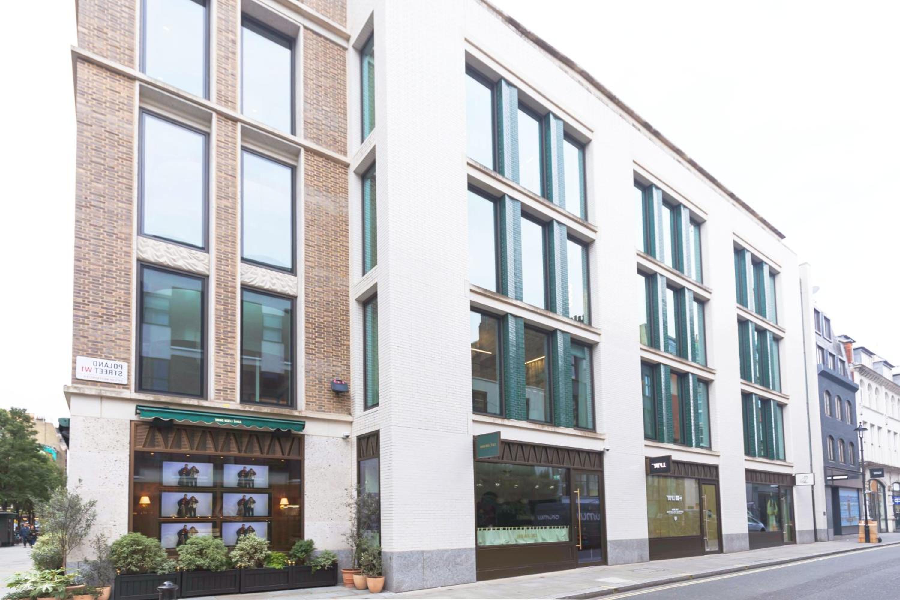 Accomodo London Soho - Elegant Apartments near Carnaby Street and Oxford Street