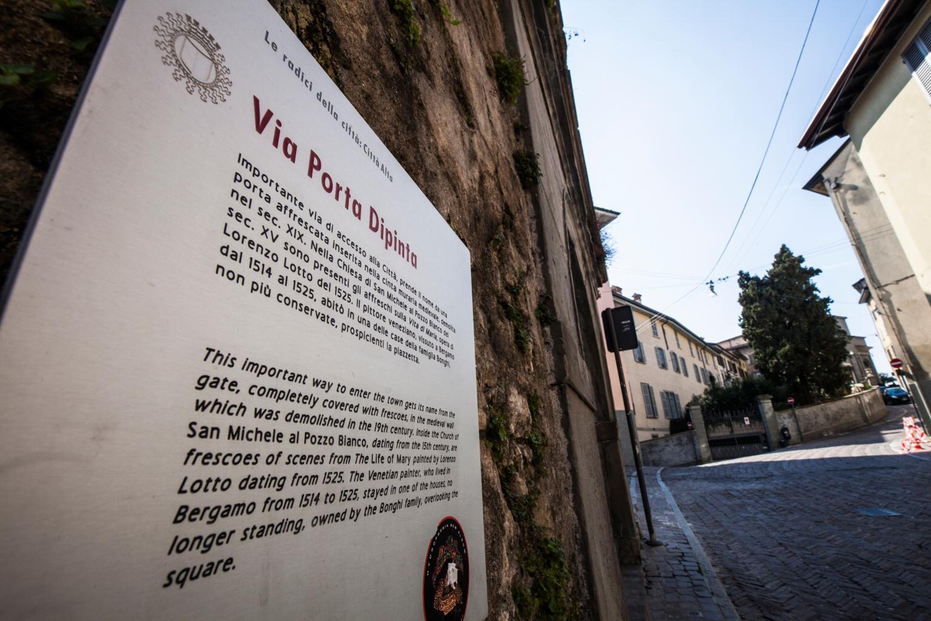 Porta Dipinta House Bergamo Alta view 4