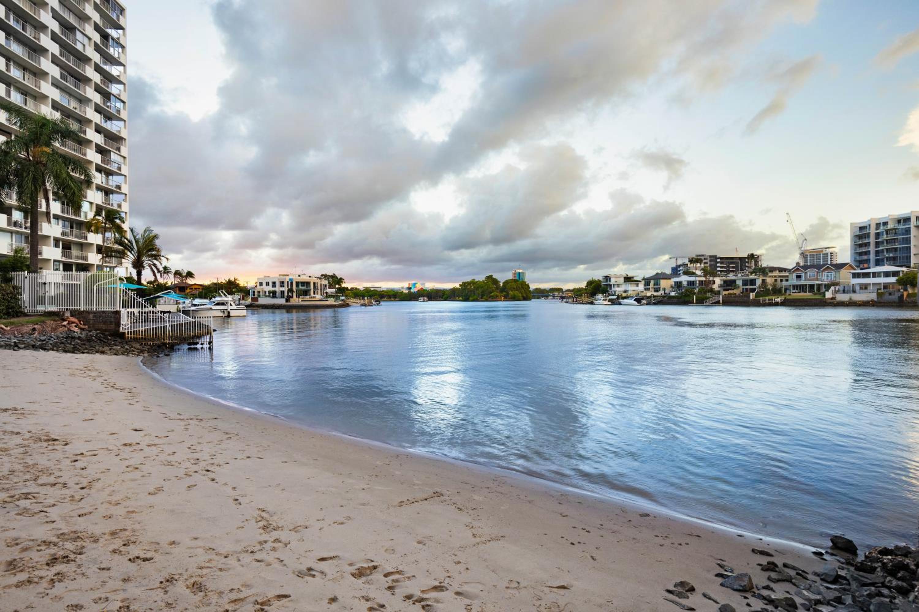 Stunning Ocean & River View 3BR close to beach and shops