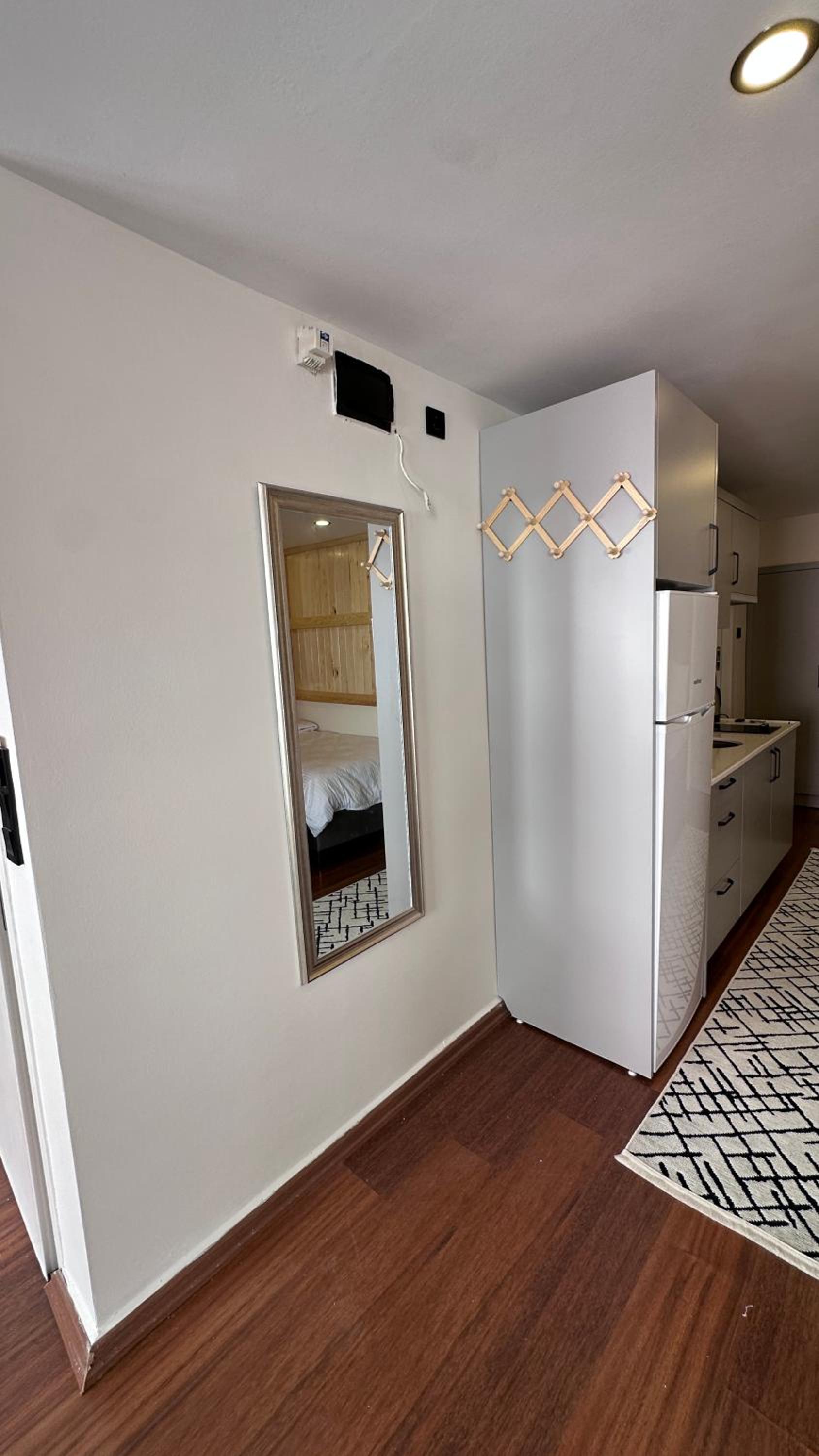 Golden Wood Suites