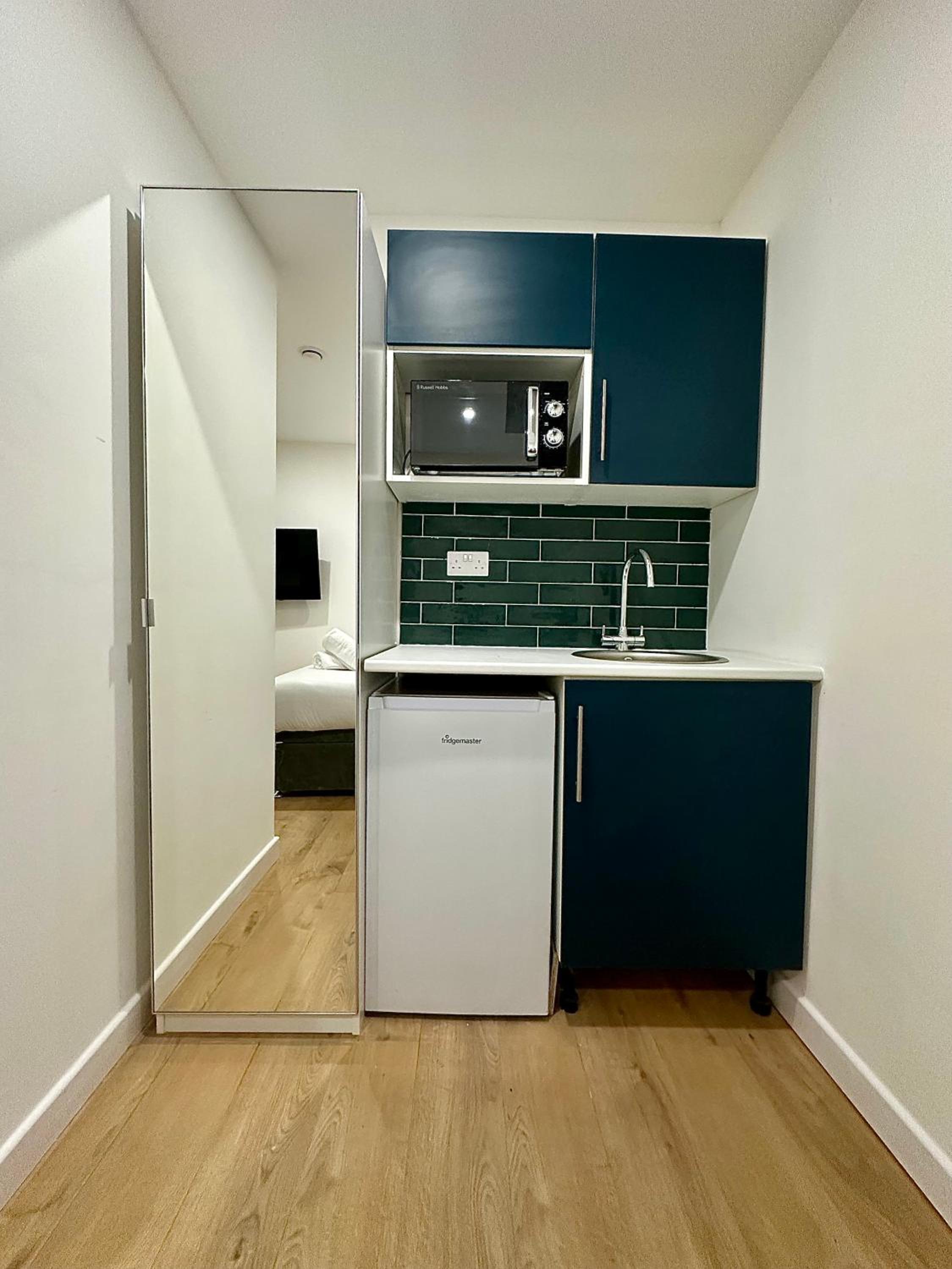 Studio next to King Cross C