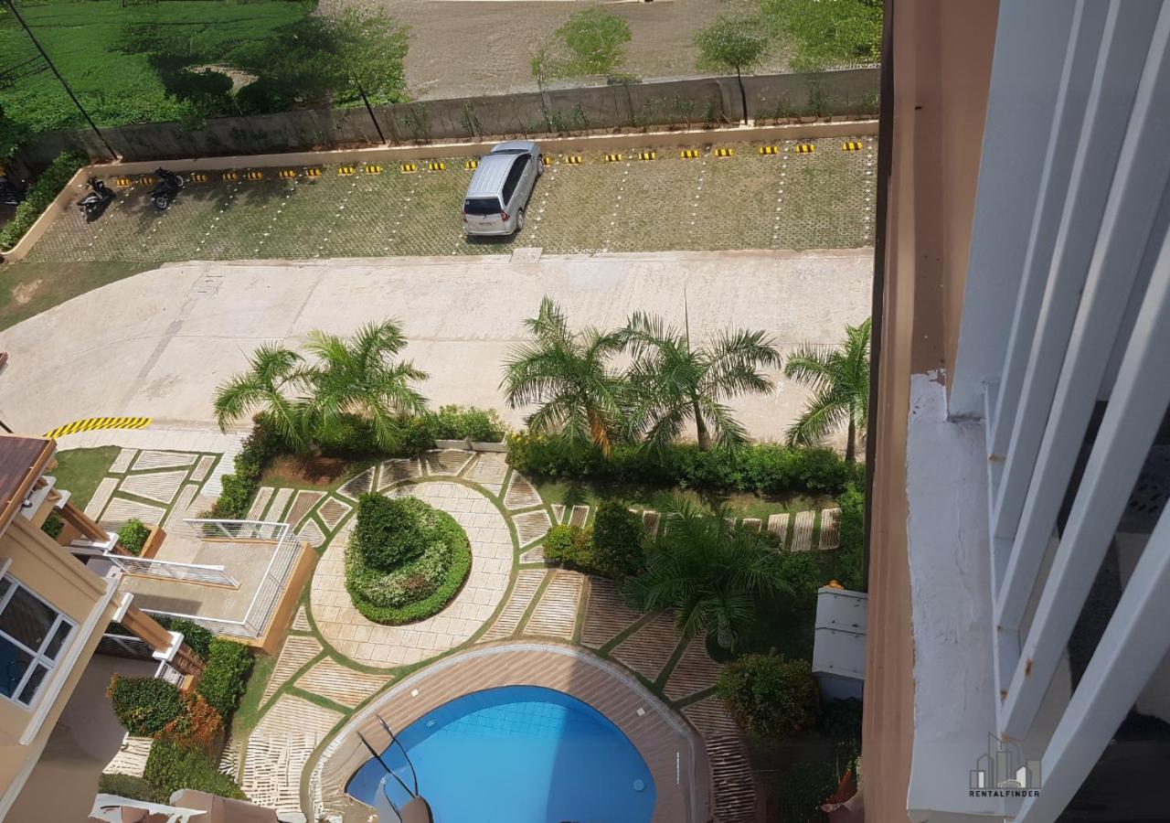 Palawan 2BR Summer Homes with a Balcony, FREE Pool, Gym, Parking - B2 5MoonstoneA