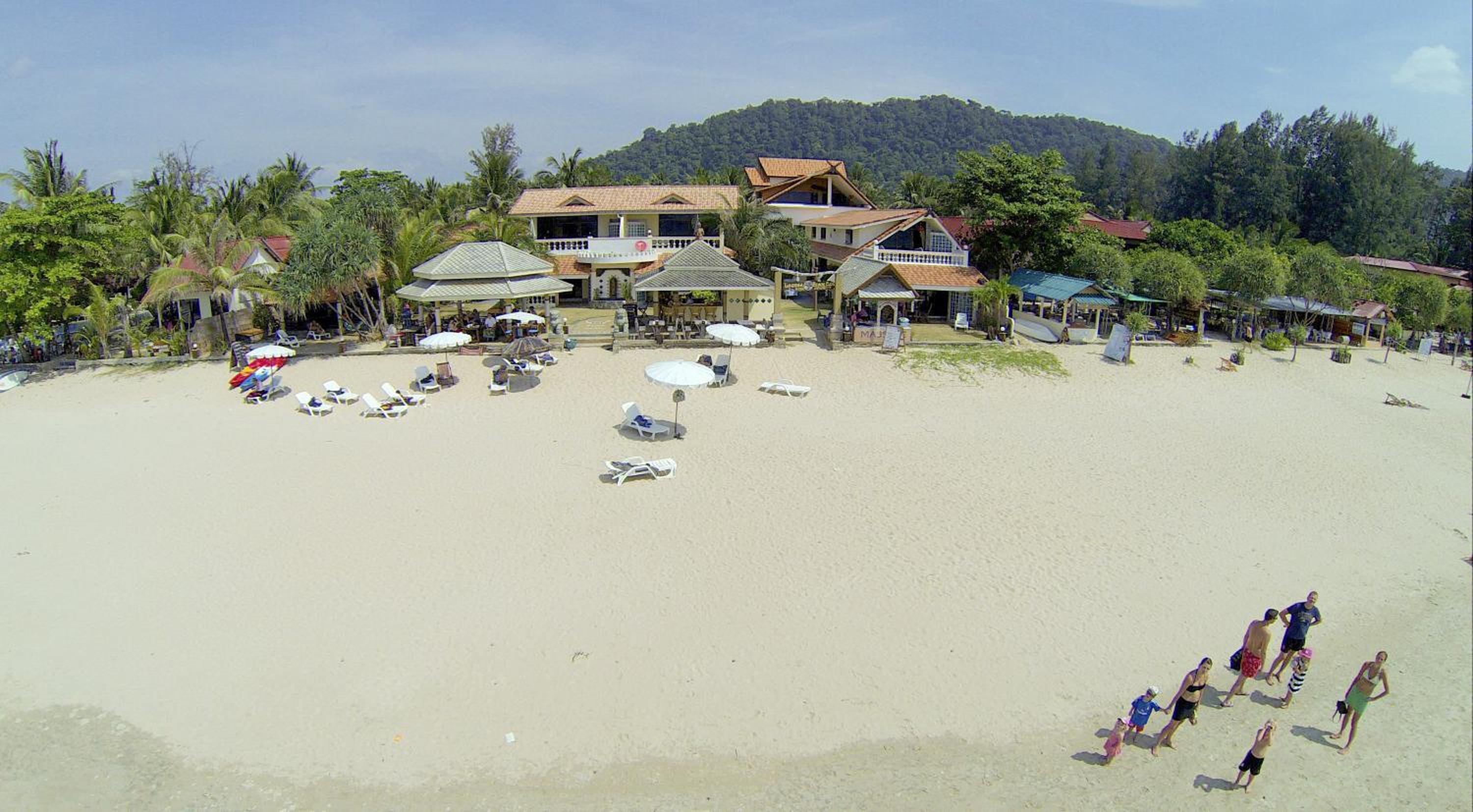 Laguna Beach Club Resort
