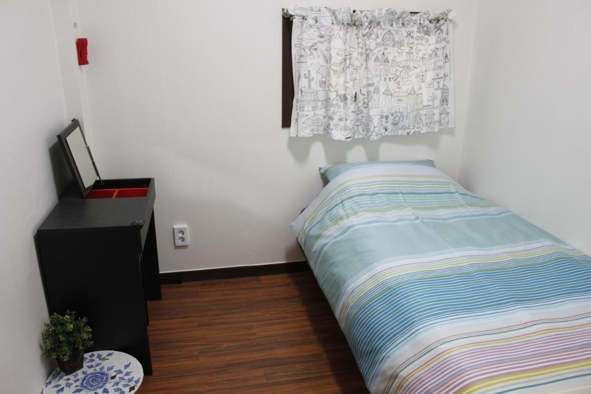Jiwoljang Guesthouse