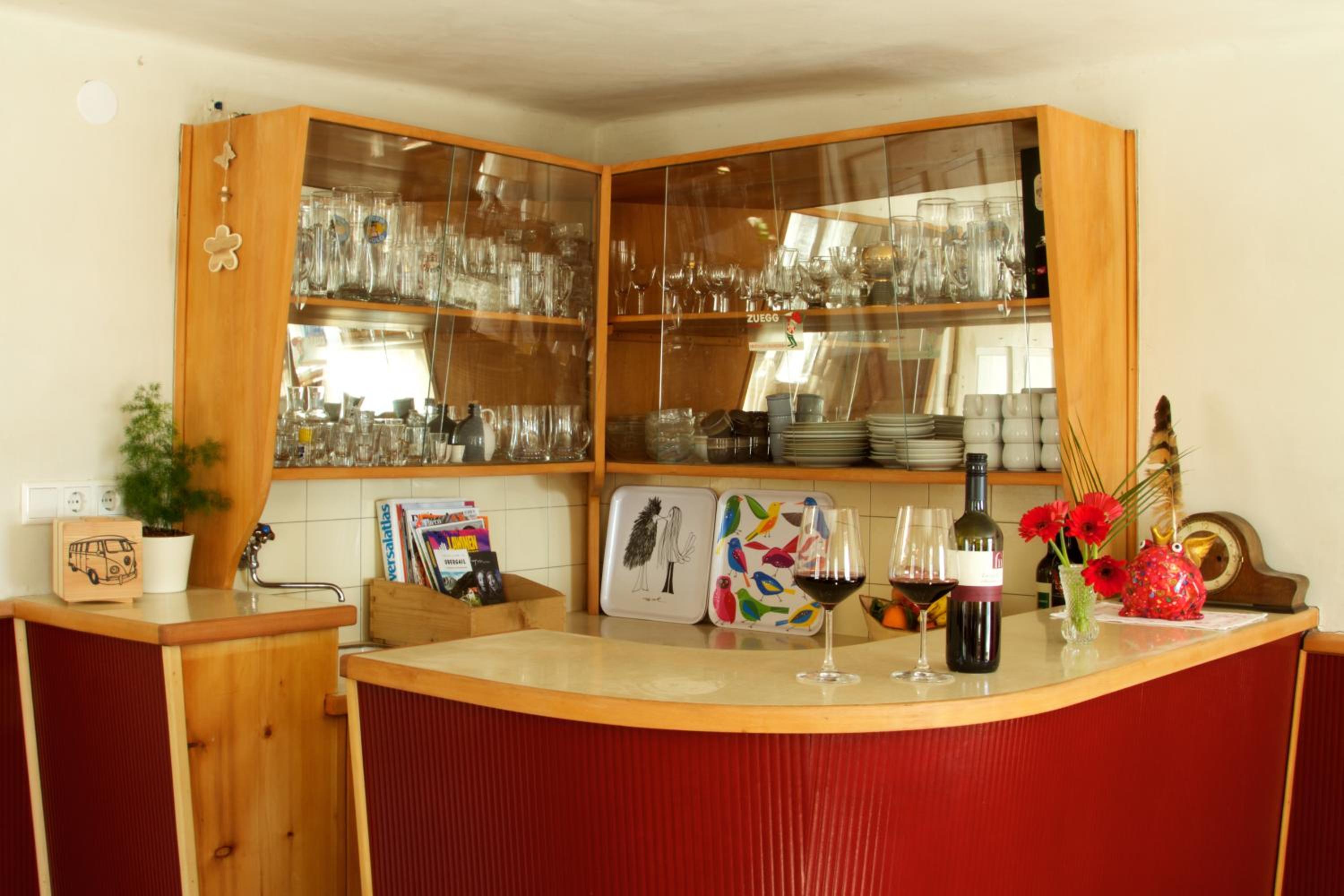 Hepi Lodge