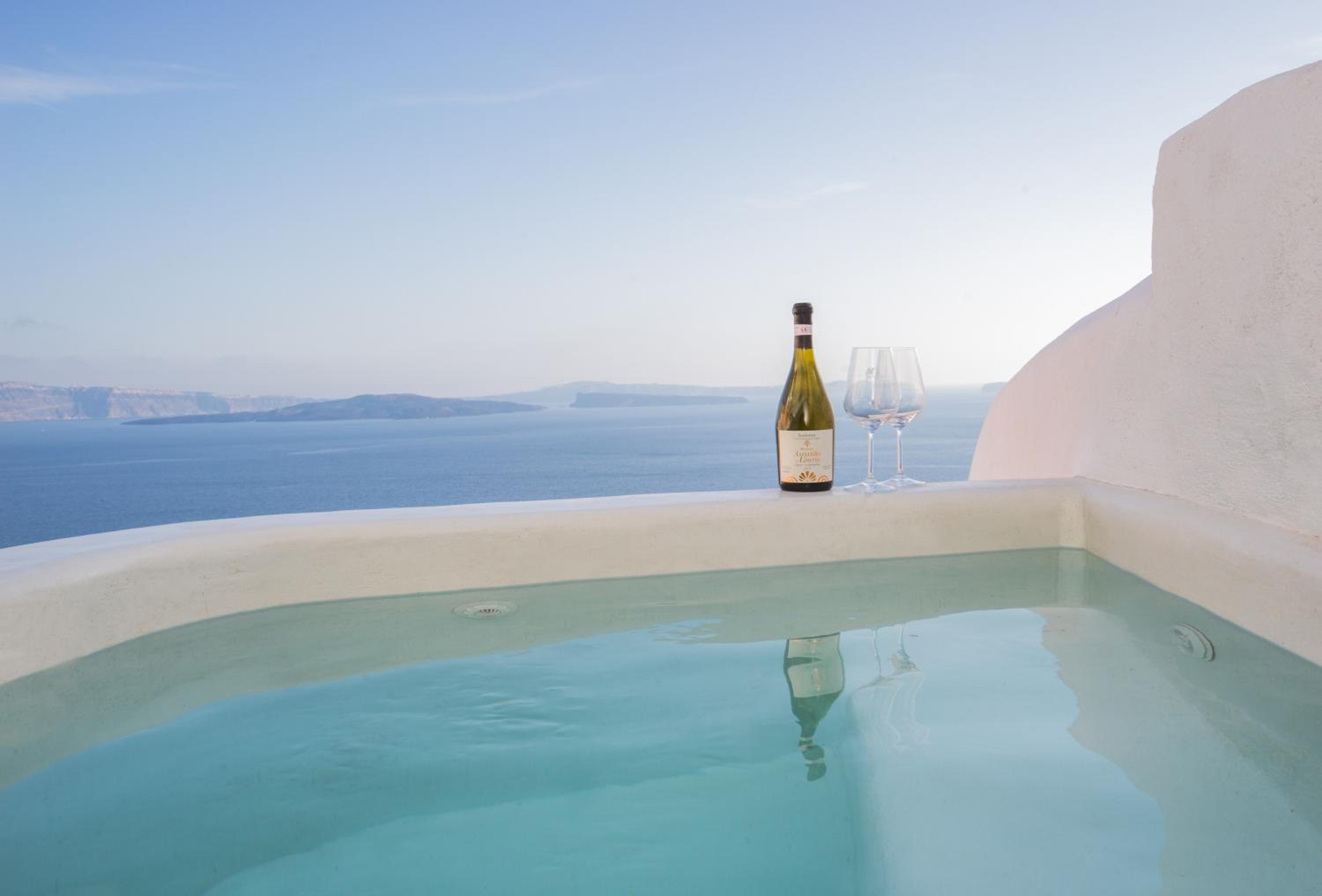 Oia Vacations - Canvas Suites - Property Image 77