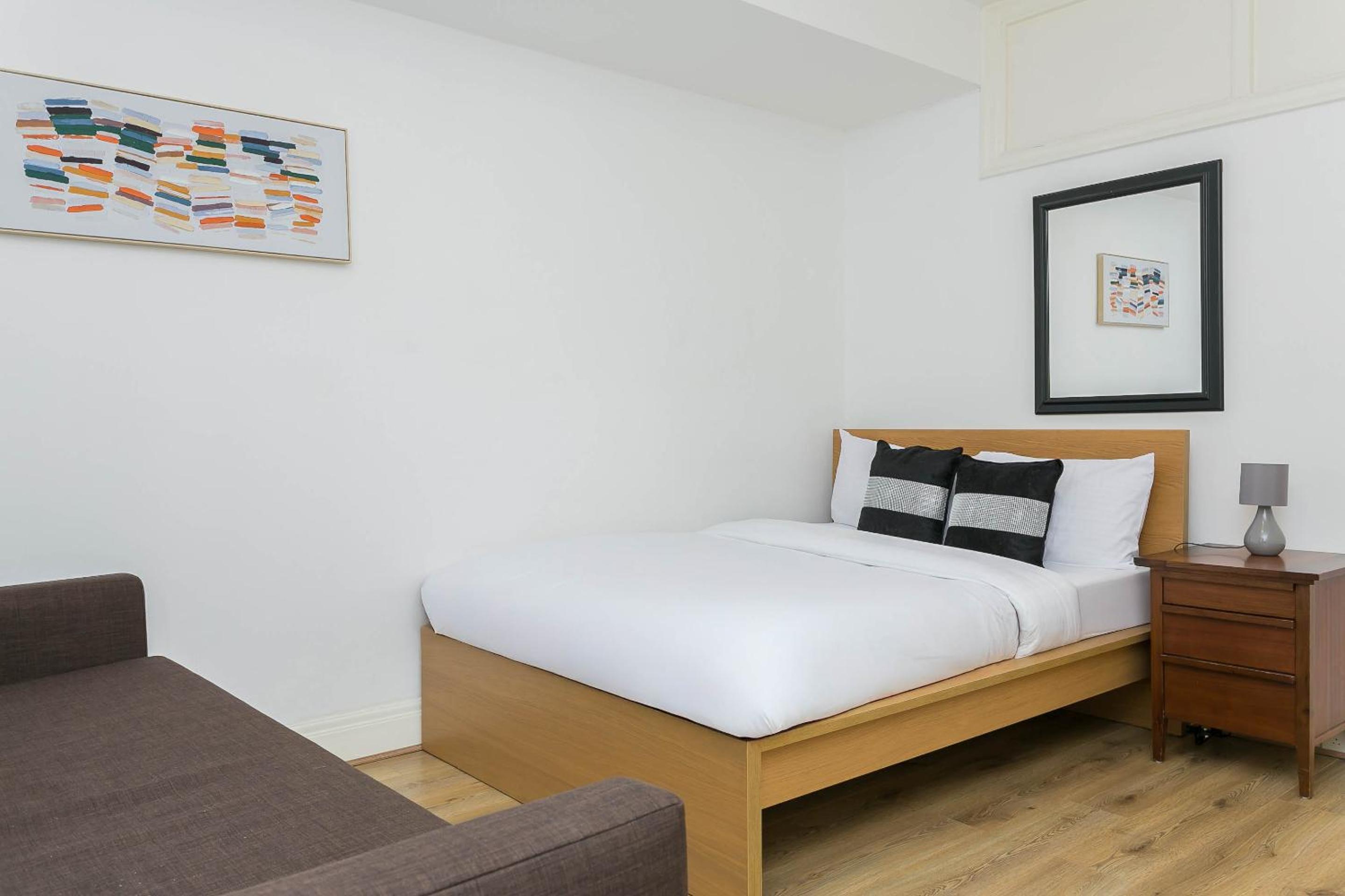 Luxury Sleep 12 Near Bayswater RC10