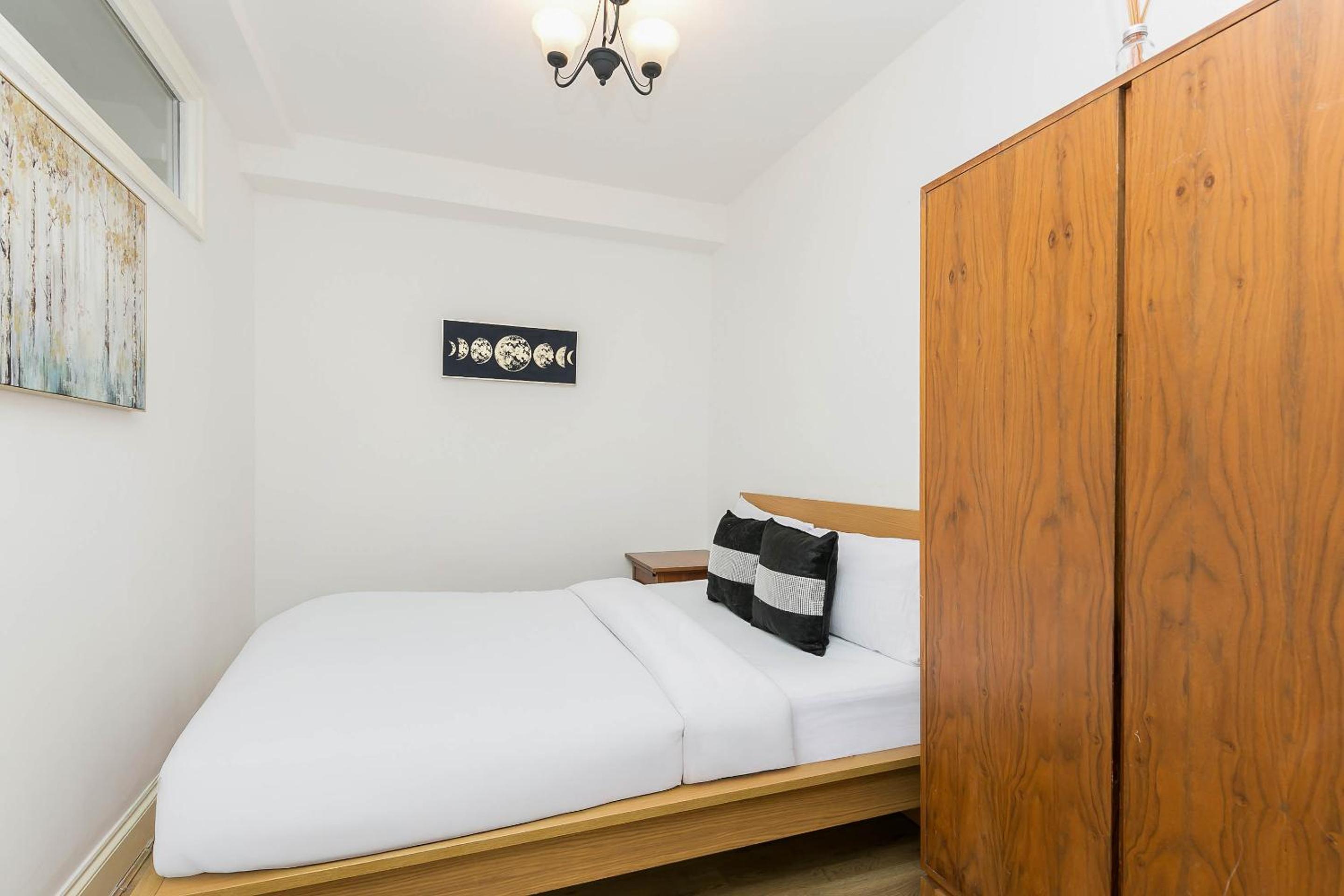 Luxury Sleep 12 Near Bayswater RC10