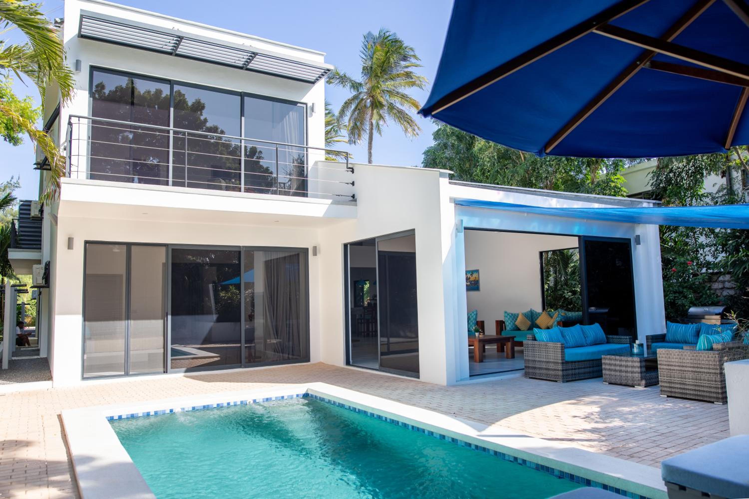 Coral Reef Villas - luxury 5 star villas each with private pool, Watamu