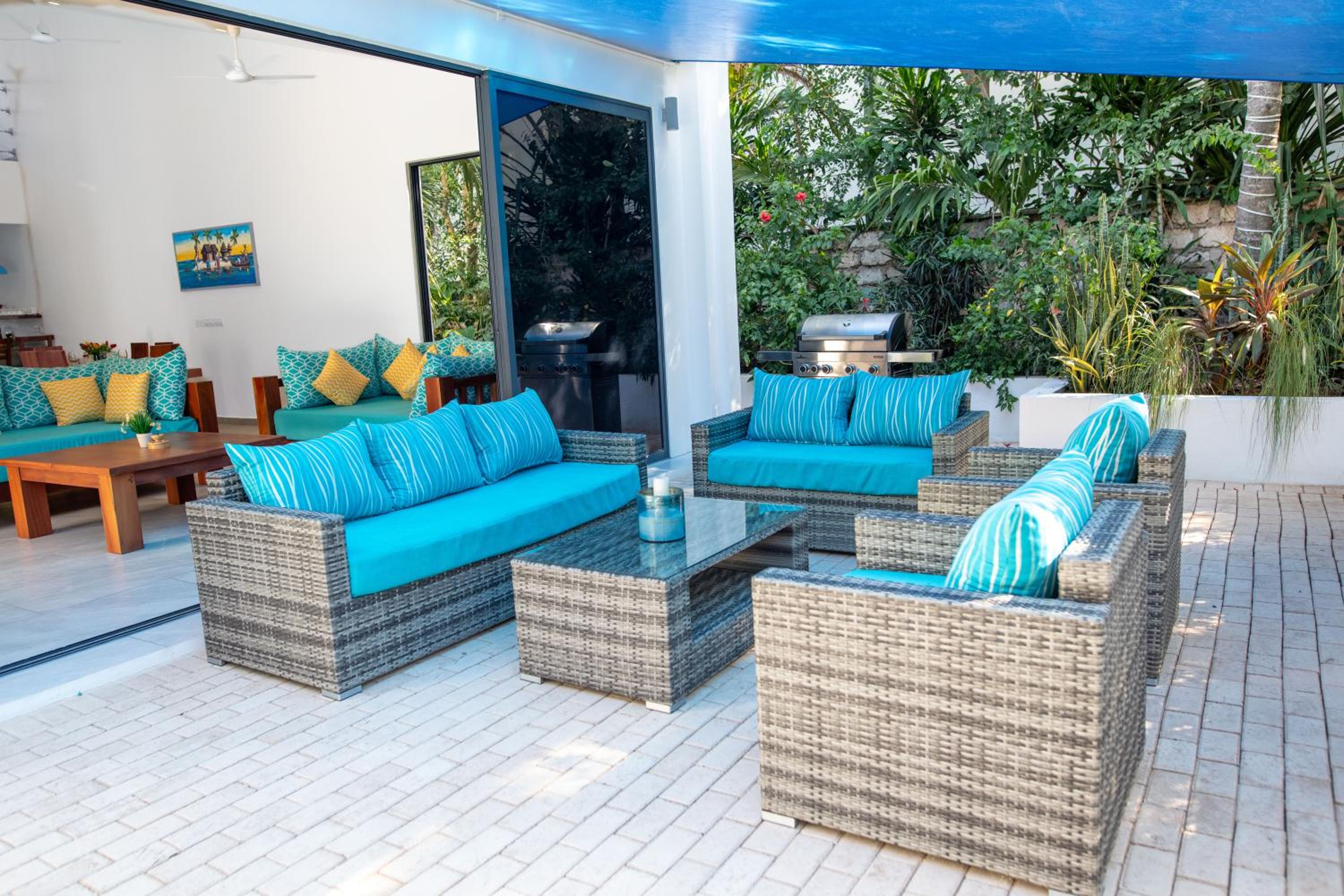 Coral Reef Villas - luxury 5 star villas each with private pool, Watamu