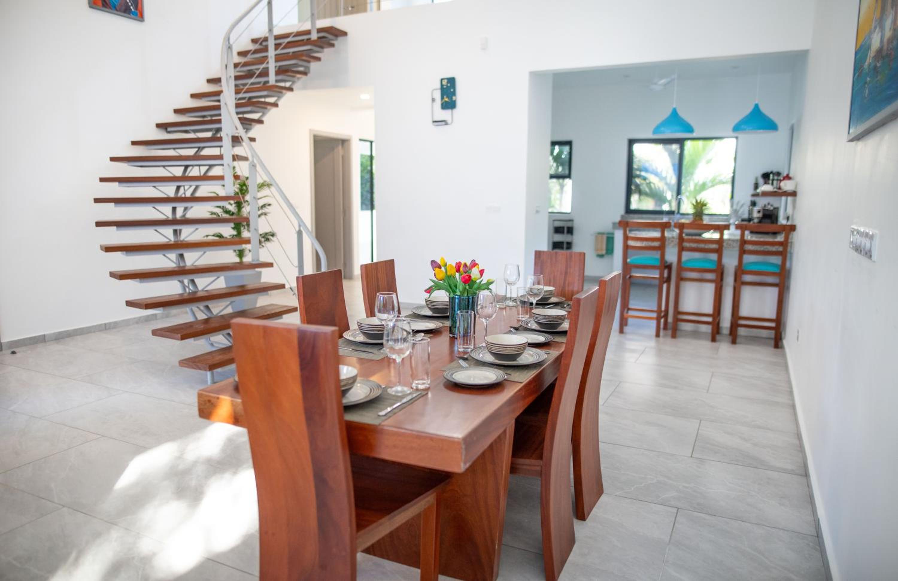 Coral Reef Villas - luxury 5 star villas each with private pool, Watamu