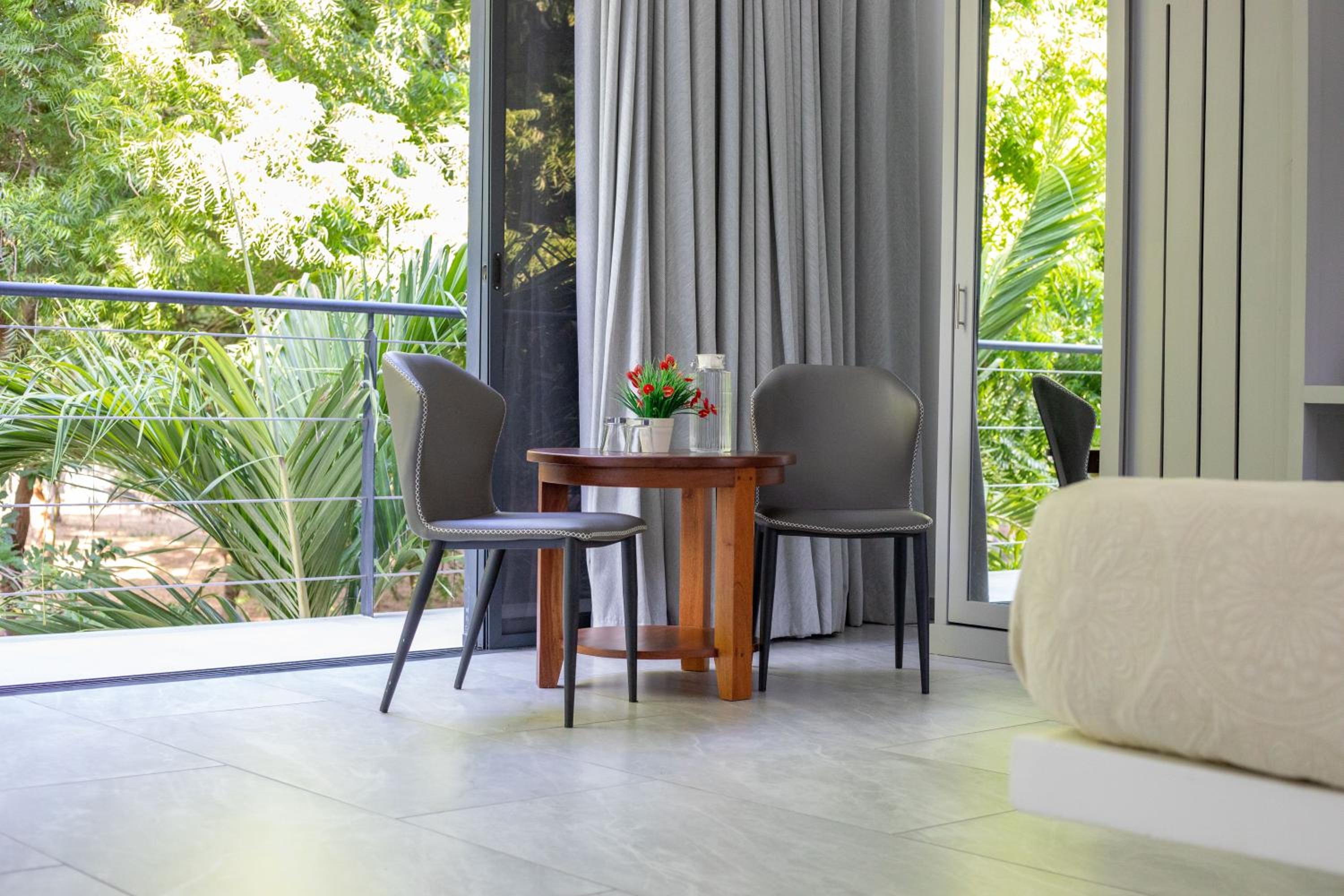 Coral Reef Villas - luxury 5 star villas each with private pool, Watamu