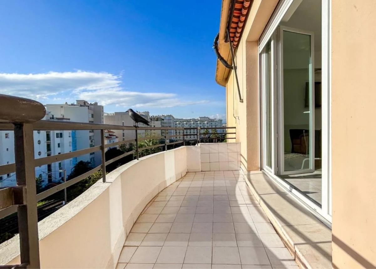 Stylish 3P, 2 pas la Croisette