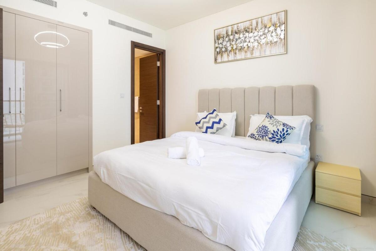 Premium Chic Fully Furnished 1 BR in Sobha Hartland