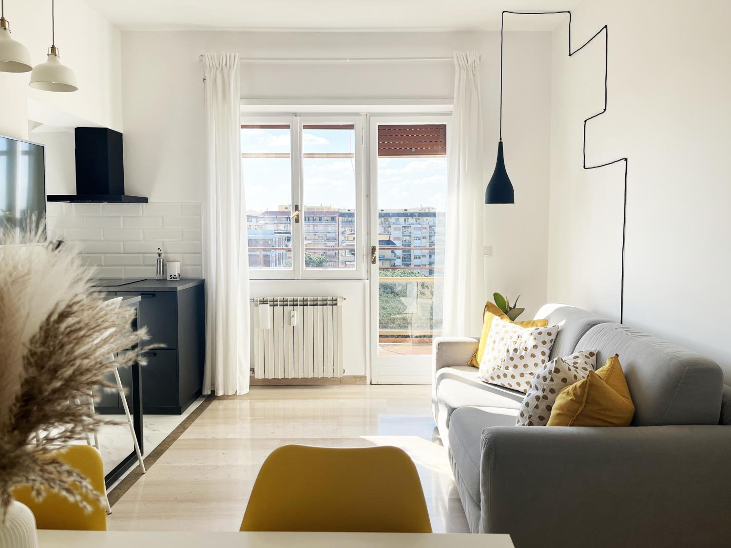 Yellow Sweet Home