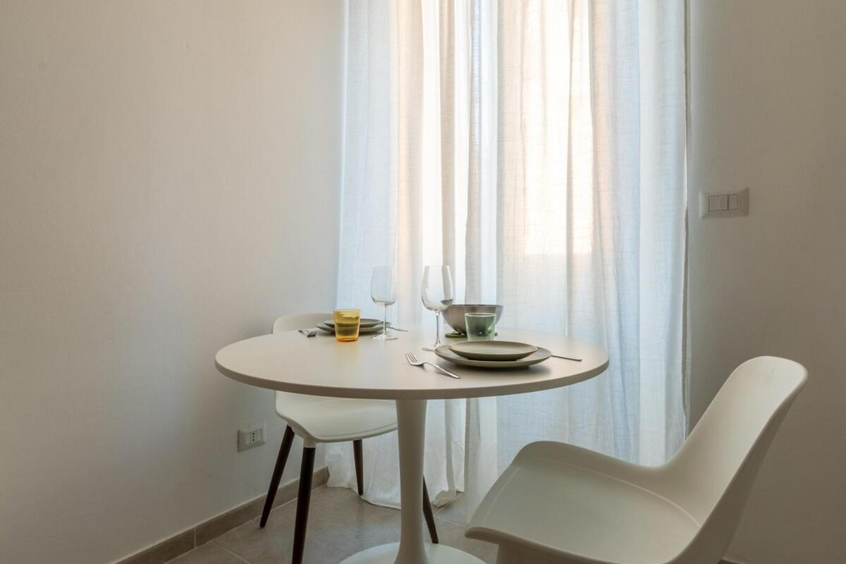 HOST4U - EDOARDO'S HOUSE in Milan City